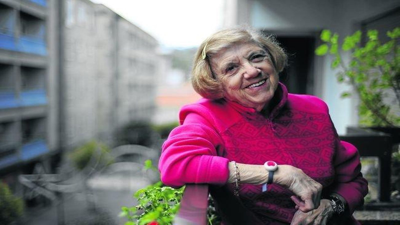 Entrevista a Dolores,teleasistencia cruz roja16-1-17