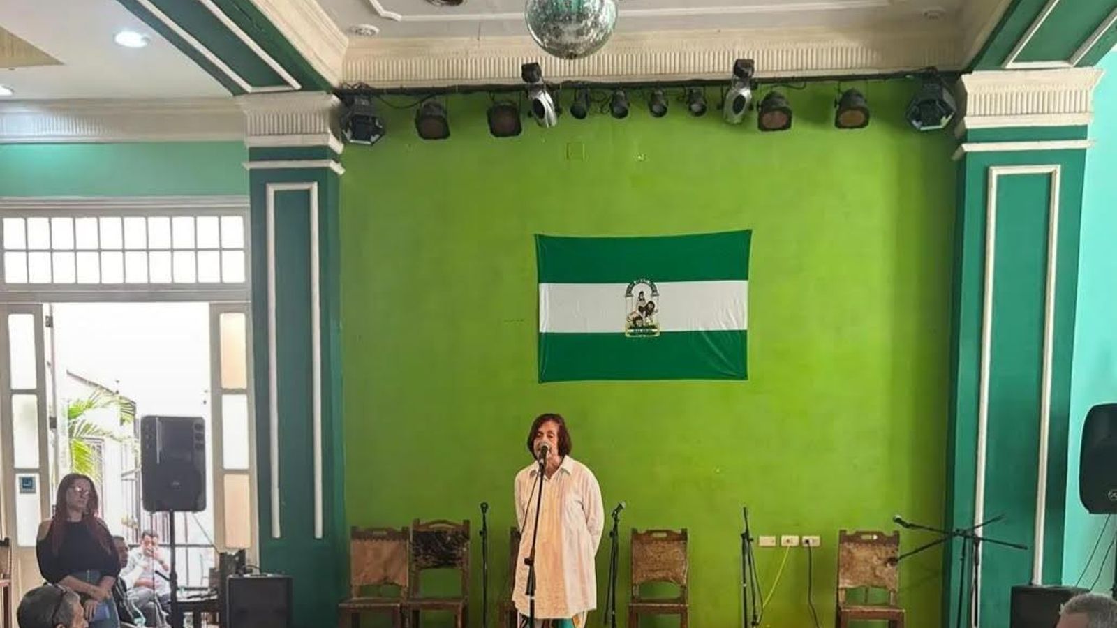 La presidenta del CRE en Cuba durante el acto