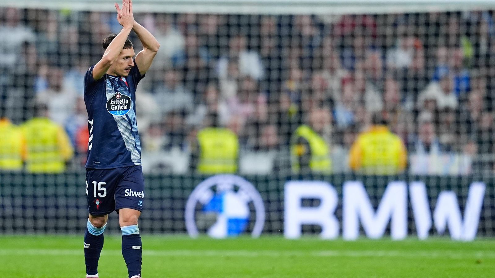 Galería | El Celta regresa al Santiago Bernabéu