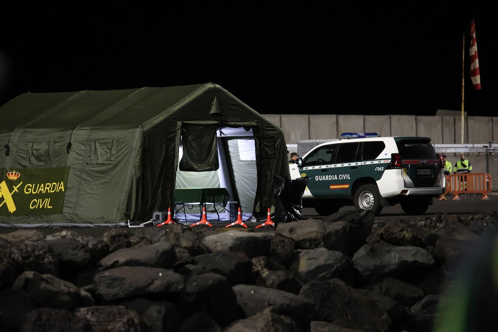 Fotogalería | Evacuación del crucero del brote de hantavirus y el traslado al Gómez Ulla en Madrid, en imágenes