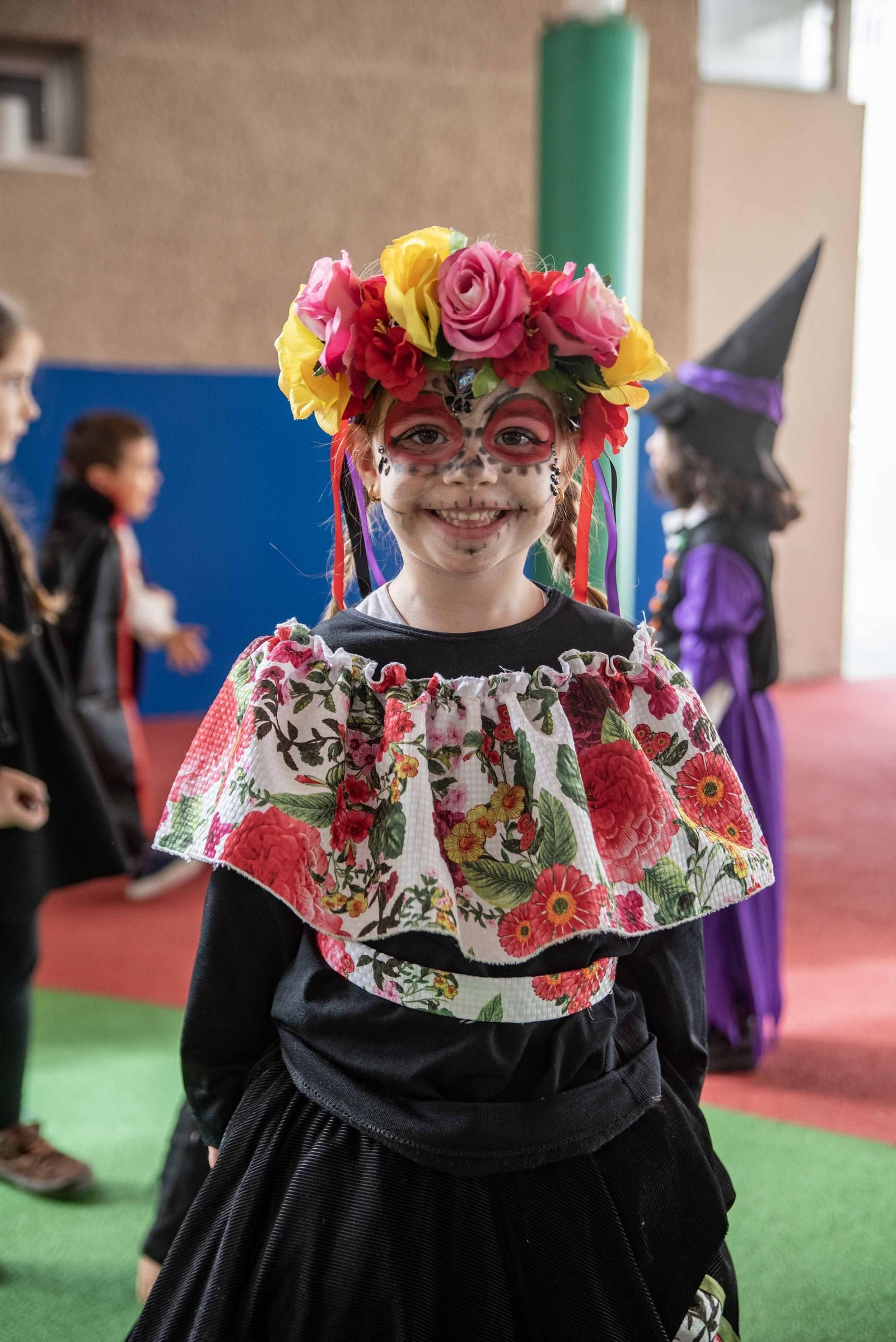 Galería | Samaín y magosto se juntan en la celebración festiva del CEIP Pintor Laxeiro de Vigo