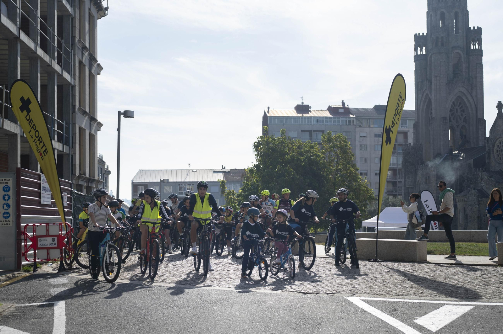 Galería | El Día da Bici vuelve a conquistar Carballiño
