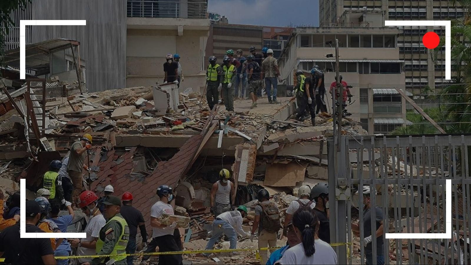 Nueva jornada de búsqueda y rescates entre los escombros de miles de desaparecidos en Venezuela