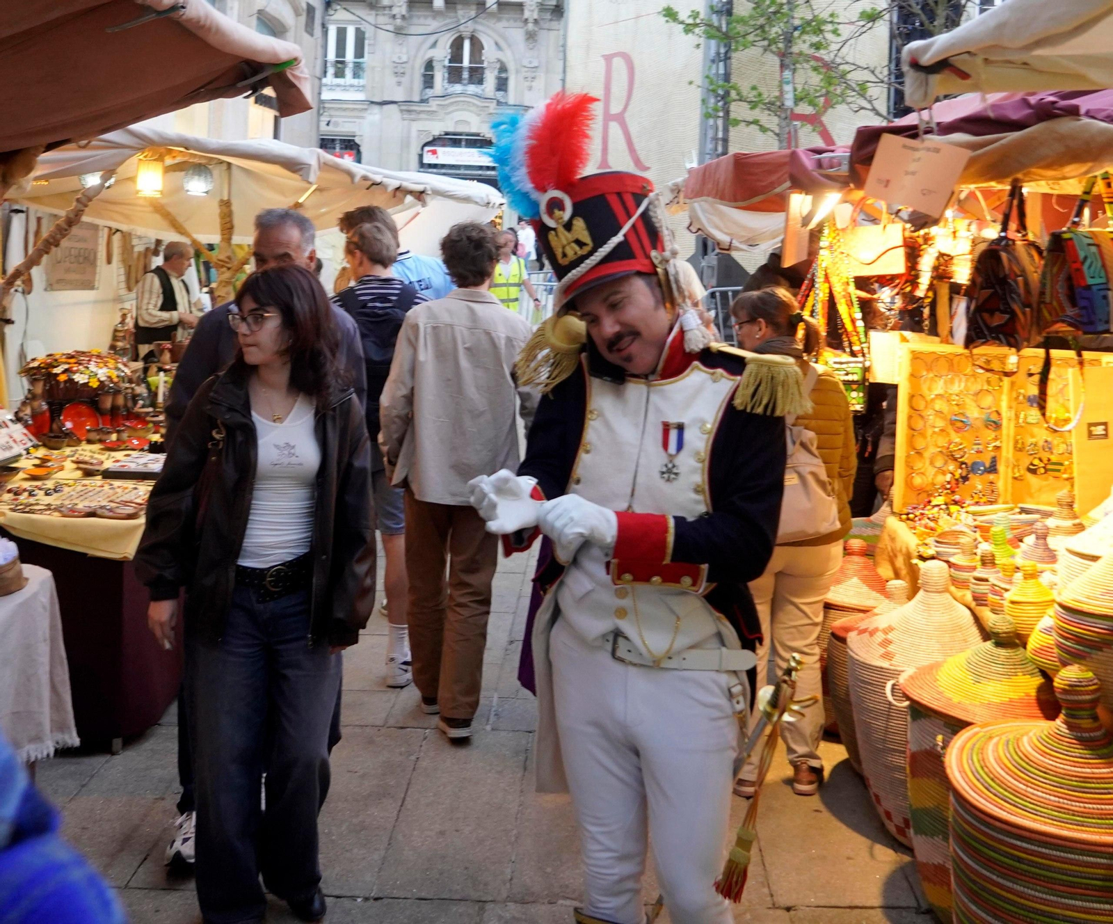 Galería | Ambiente festivo en el Casco Vello para celebrar la Reconquista