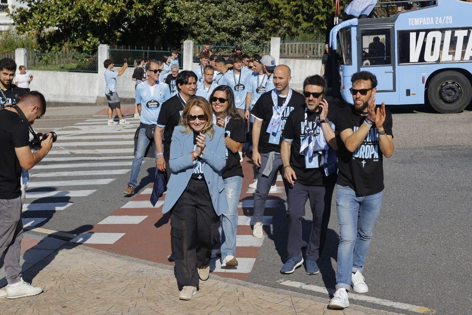 Galería | Fiesta celeste en Vigo por la vuelta del Celta a Europa