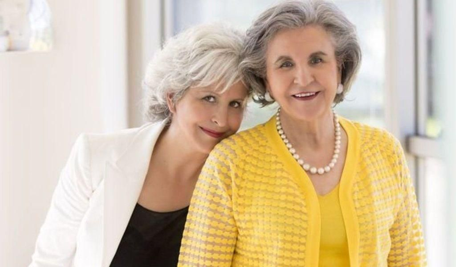 Salomé Carrera, directora de la firma, y su madre Pilar, la fundadora.