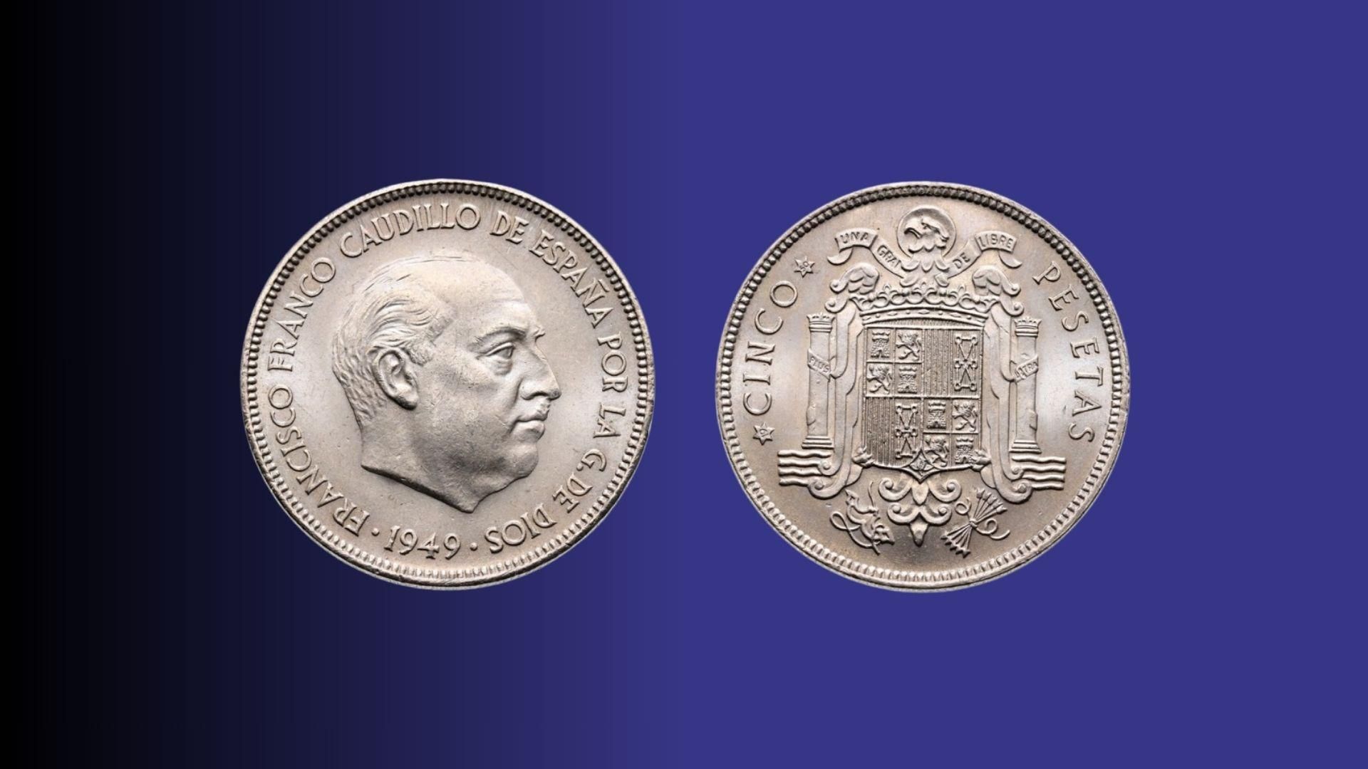 Moneda de 5 pesetas de 1949, con el rostro de Franco y la cita “Francisco Franco Caudillo de España por la Gracia de Dios”.