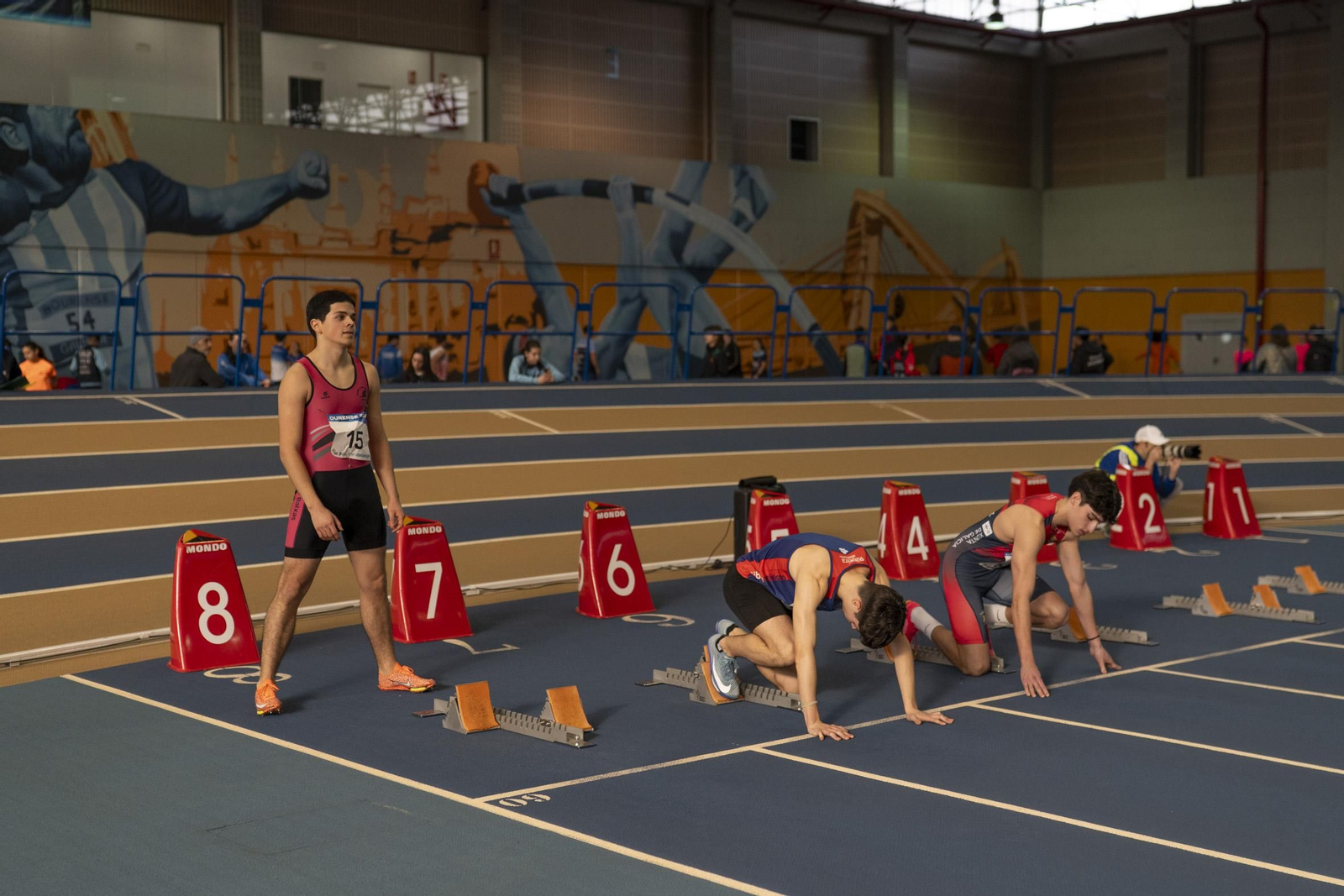 Galería |  El Atletismo Gallego corona a sus primeros campeones de la temporada indoor