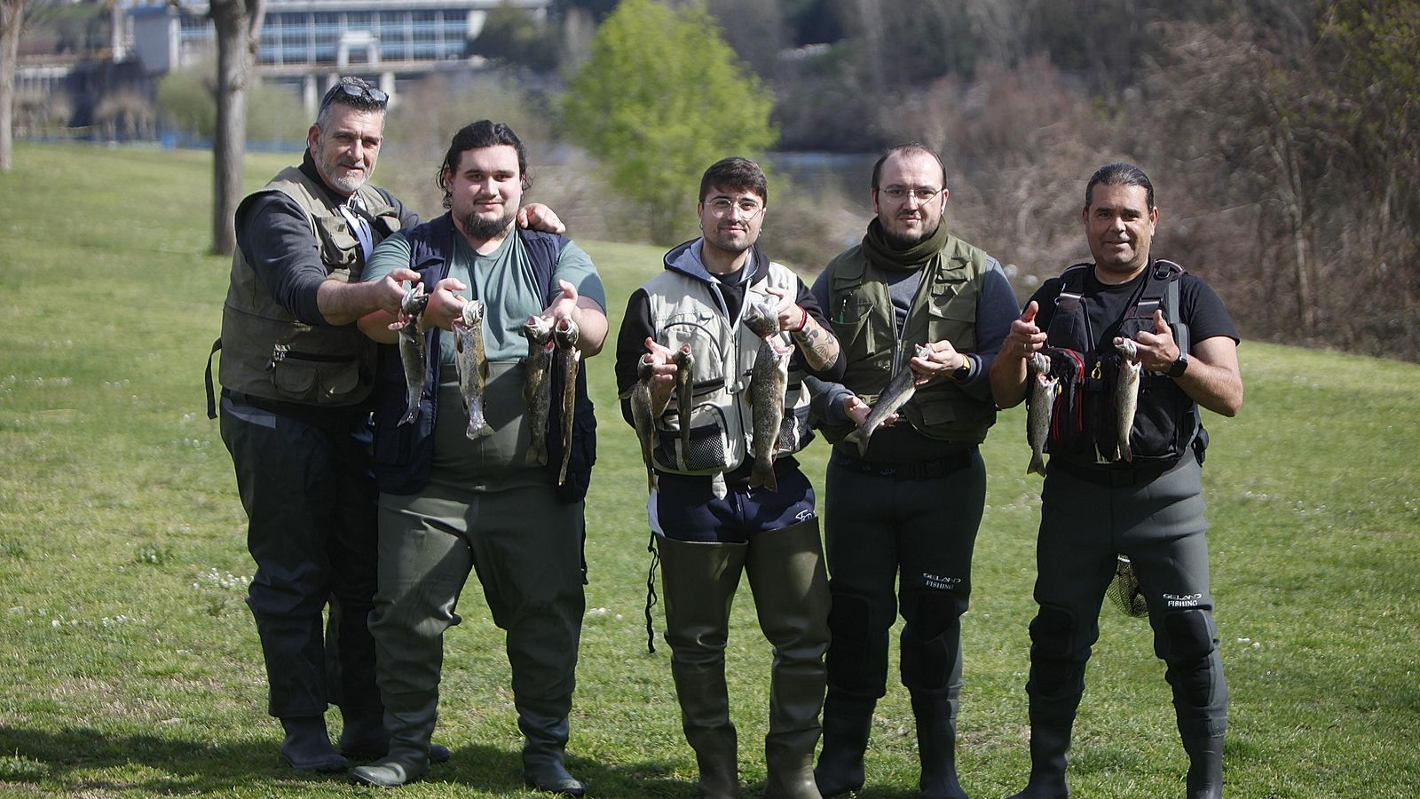 El grupo de "Pescadores de Algas". (FOTO: MIGUEL ÁNGEL)