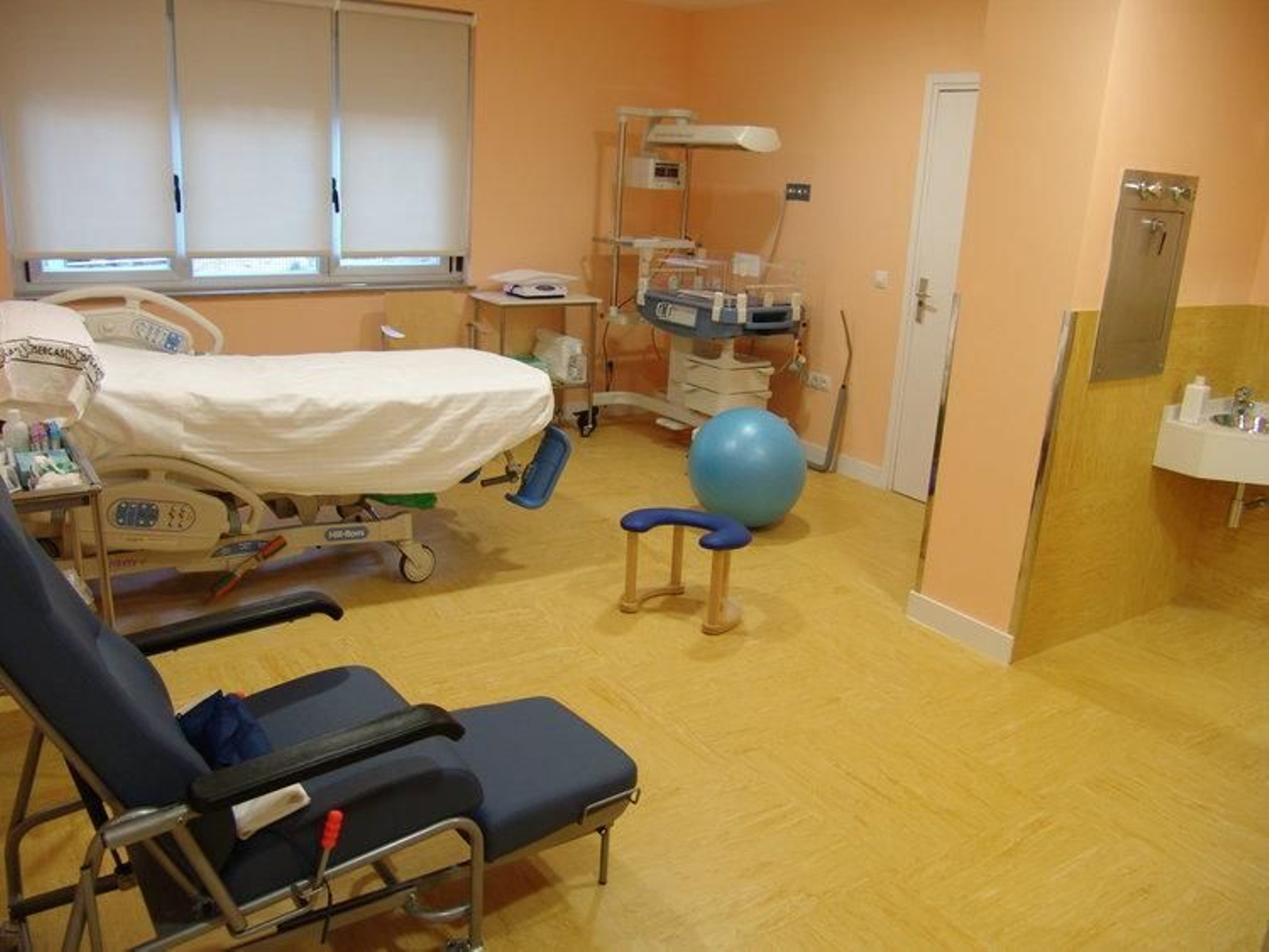 Sala del CHUO habilitada para partos no intervenidos.