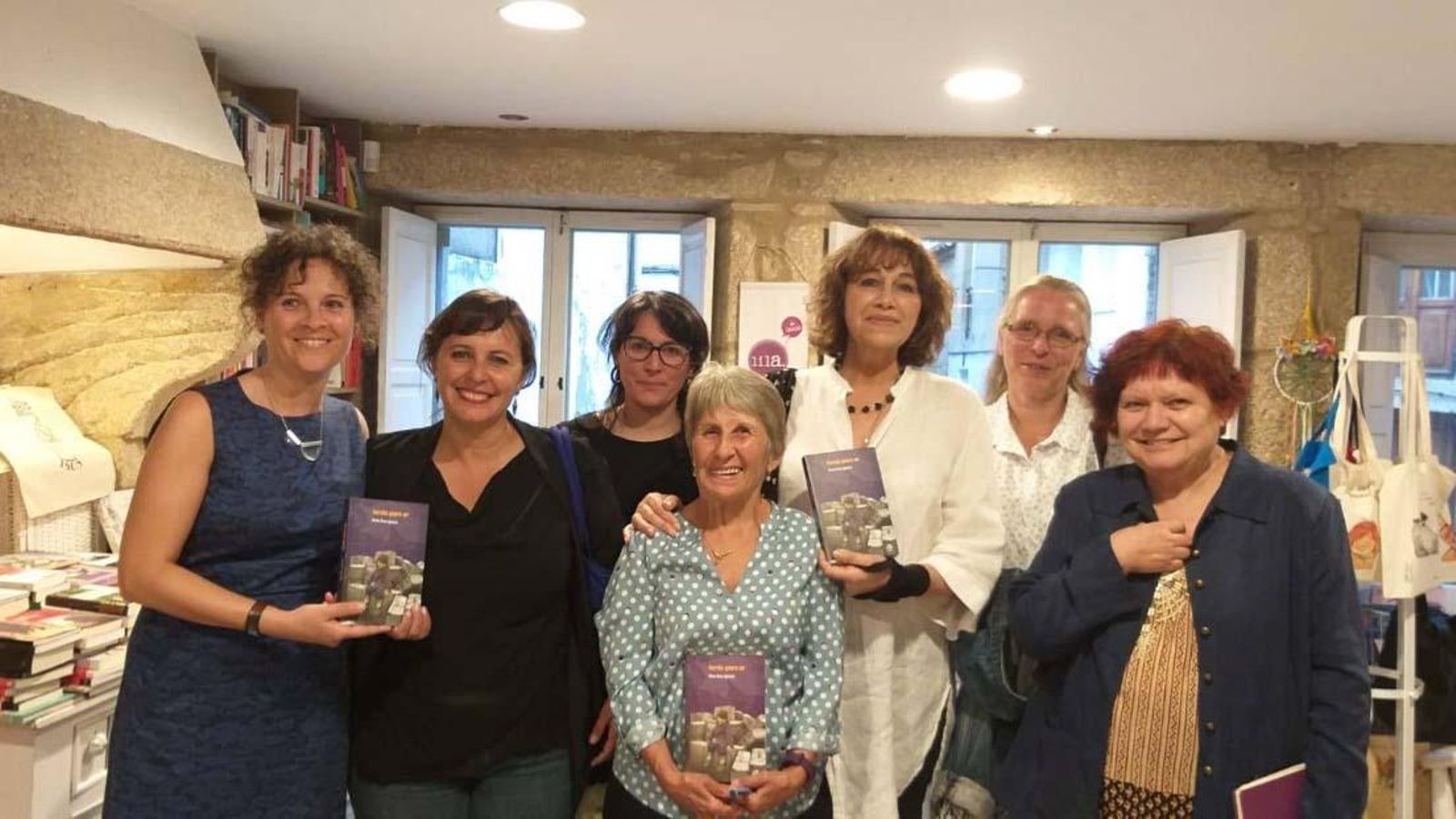 Presentación de "Aurelia quiere oír" en Santiago de Compostela, con personalidades del mundo literario y académico