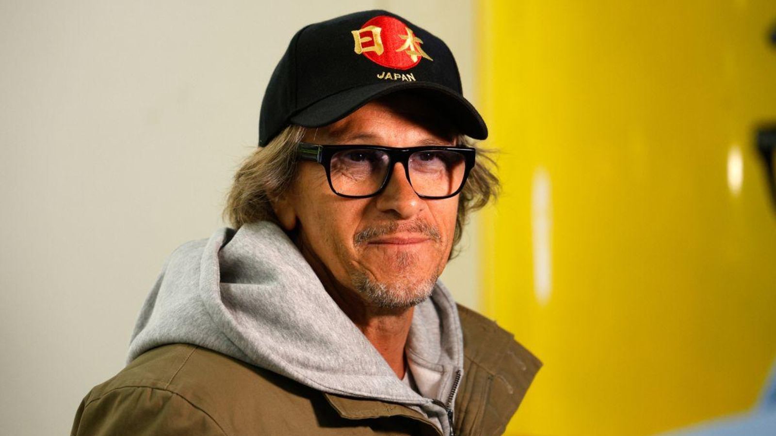 Alejandro Abad llega a Madrid después de un viaje a Japón.