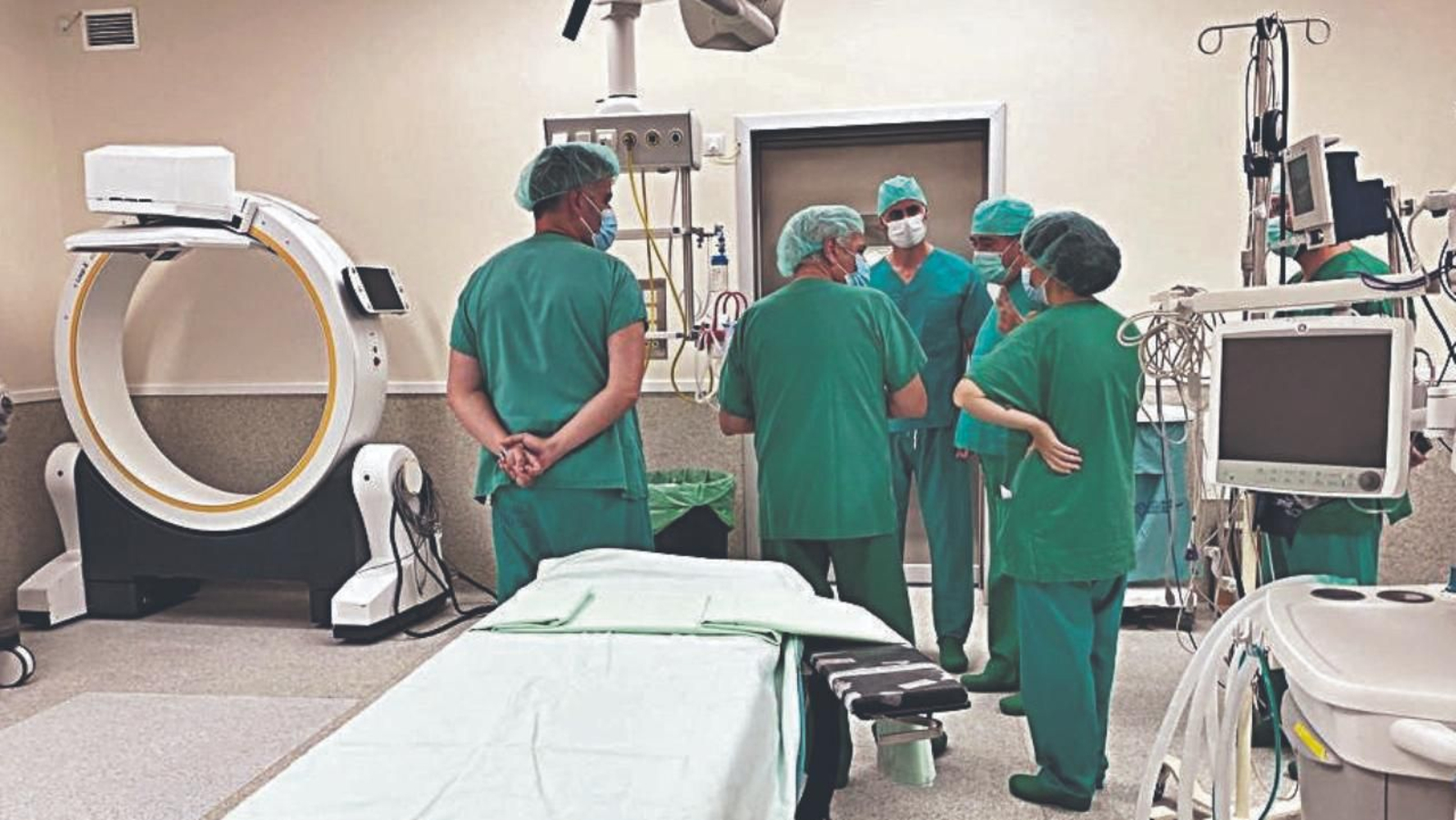 Foto de archivo de un equipo de médicos del SERGAS.