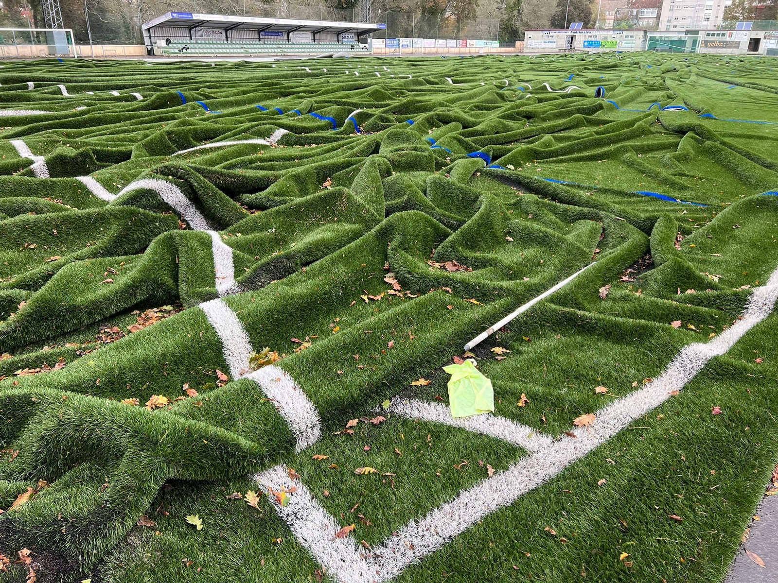 El campo de Pontecaldelas quedó inservible