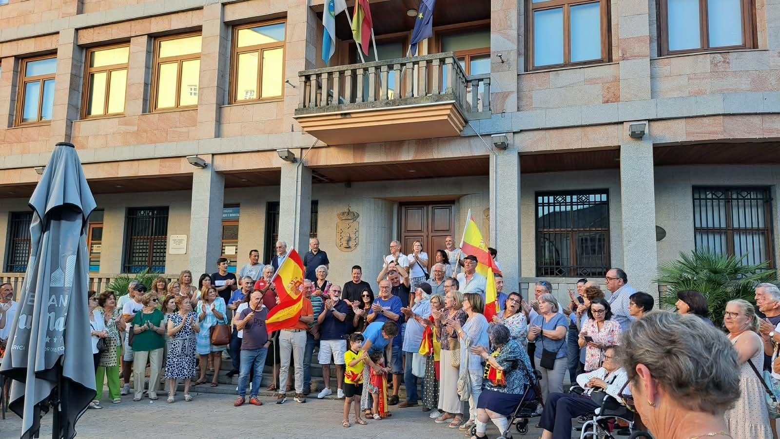A Rúa sale a la calle para mostrar su apoyo a los ceutíes.