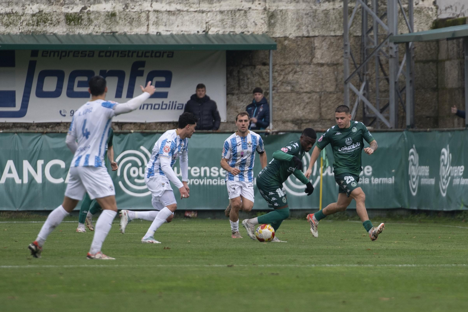 Galería | Espiñedo disfruta de la victoria del Arenteiro que pone fin a la mala racha