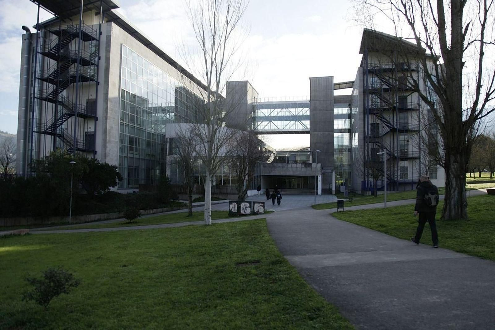 Facultad de derecho del Campus de Ourense.