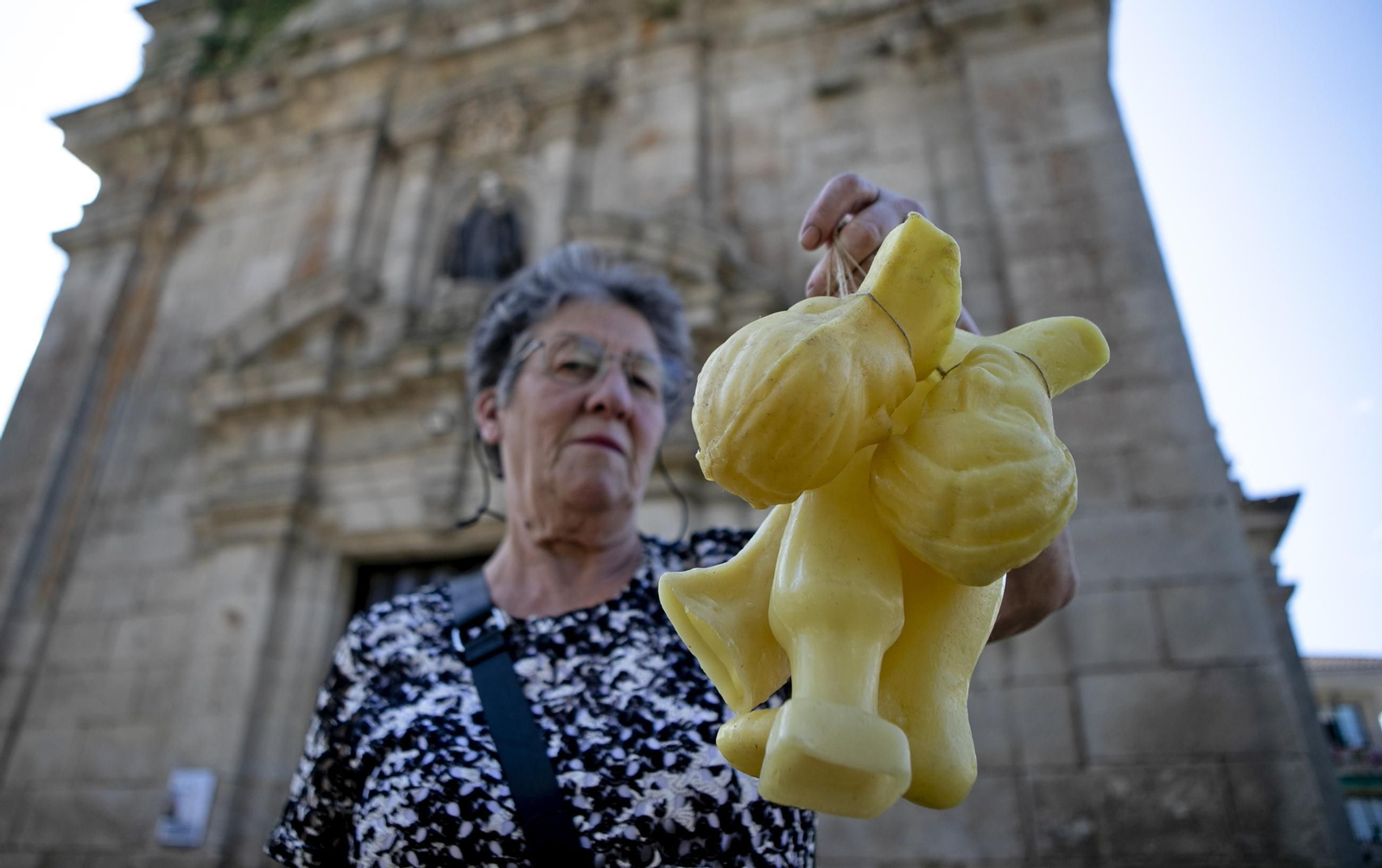 Galería | Allariz despide ó   San Bieito cunha   procesión sentida  e numerosa