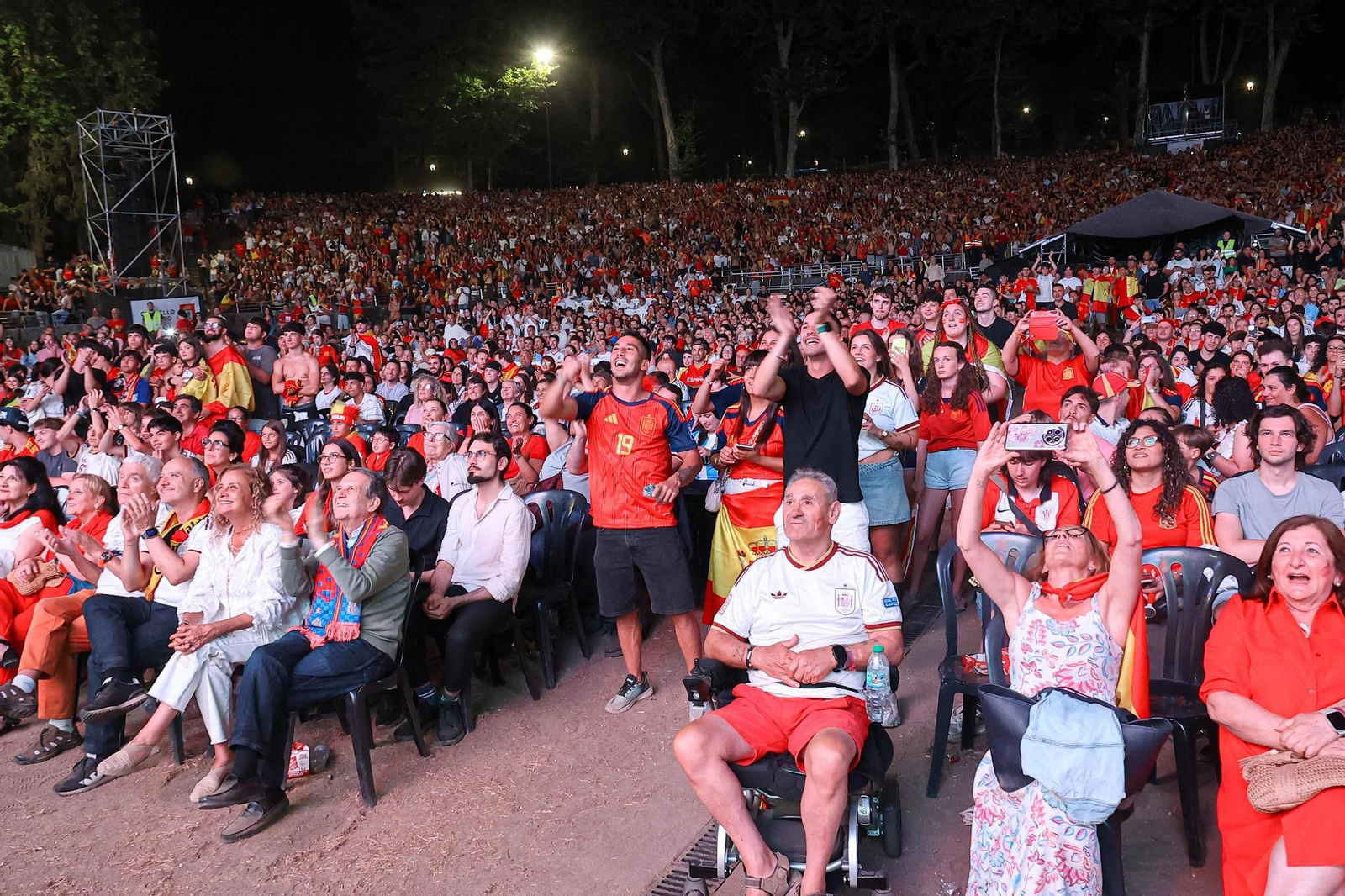 Galería | Vigo celebra la victoria de España en el Mundial 2026