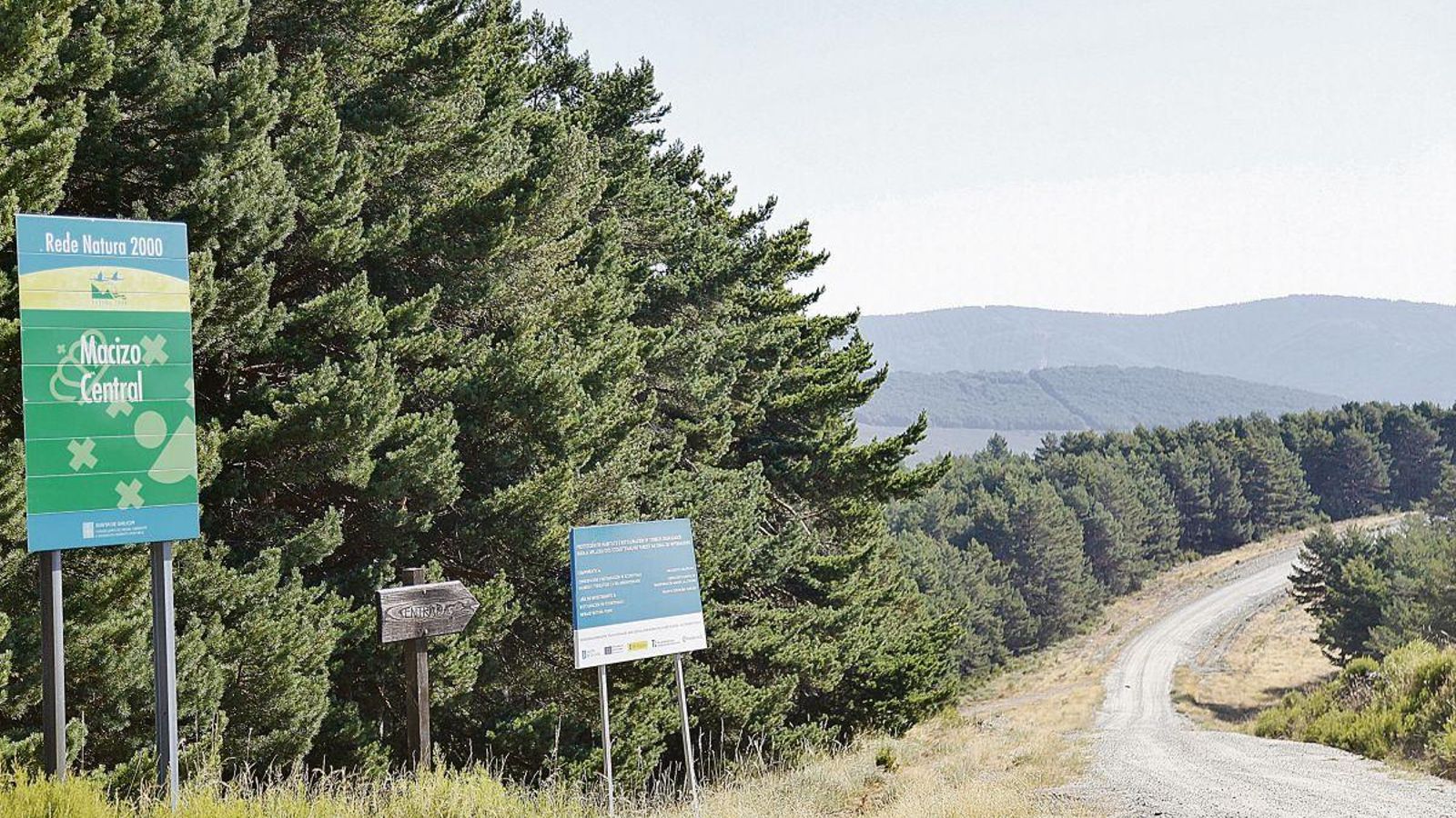 Entrada al parque natural de O Invernadeiro, una de las joyas paisajísticas que ofrece Castrelo do Val.