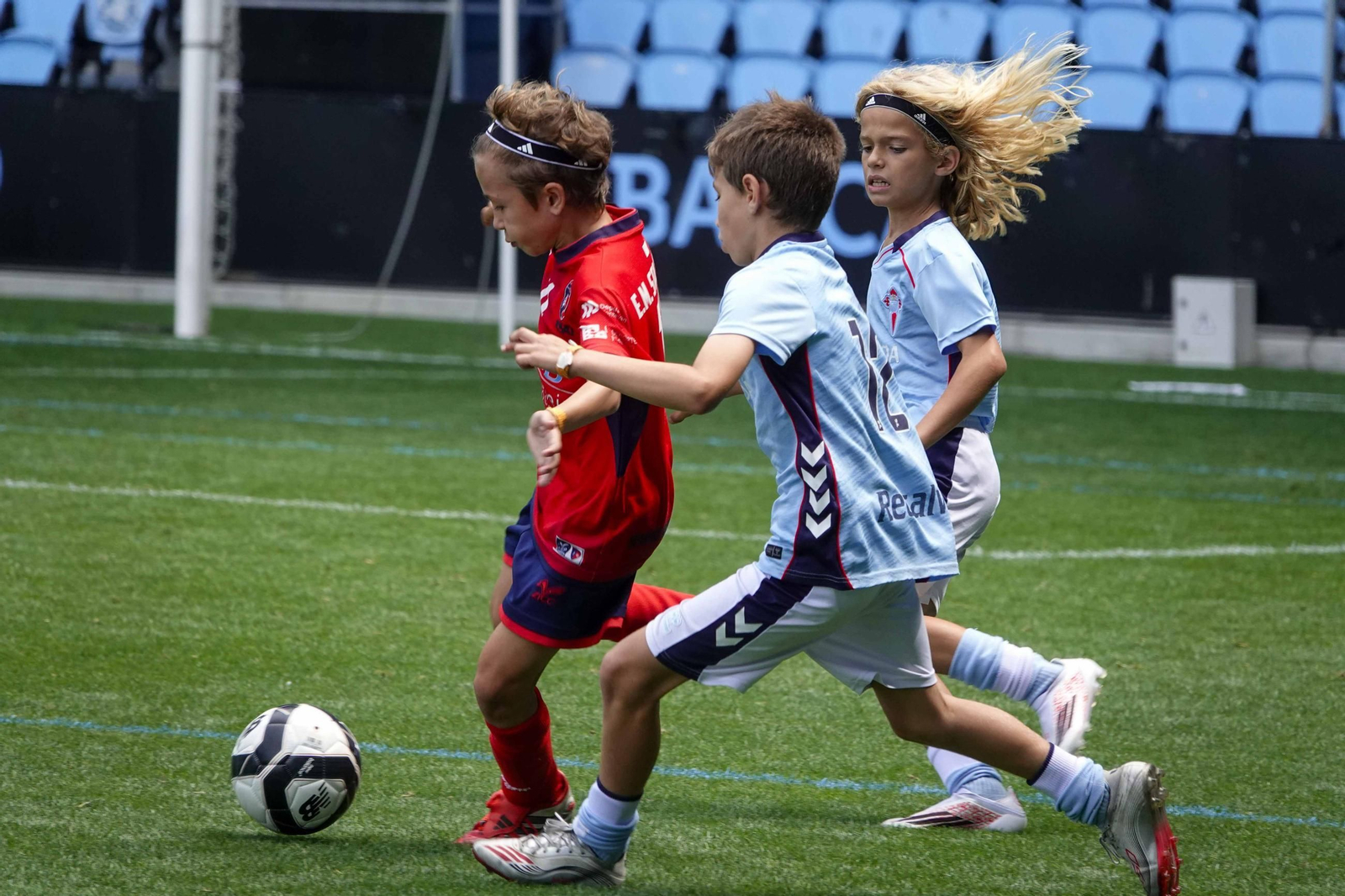 Galería | Balaídos despide la Vigo Cup con el acto de clausura y entrega de medallas