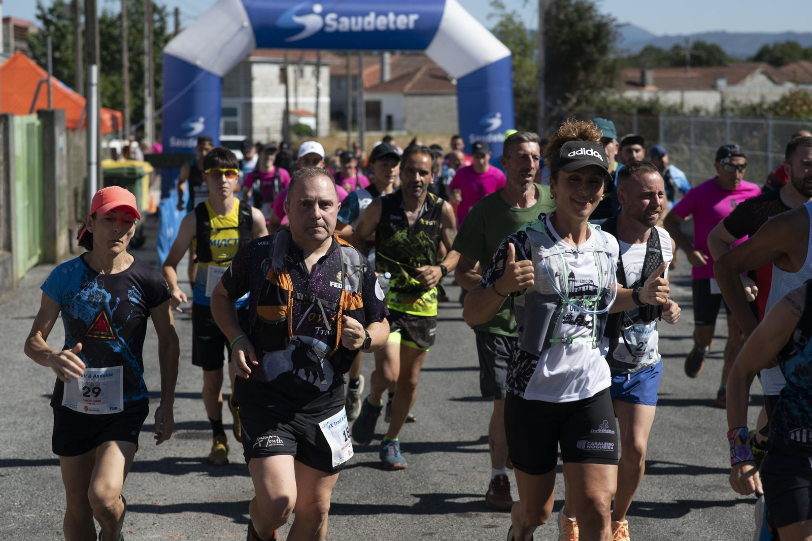 Galería | El IX Trail y Andaina Montes de Sandiás vence al calor y las altas temperaturas