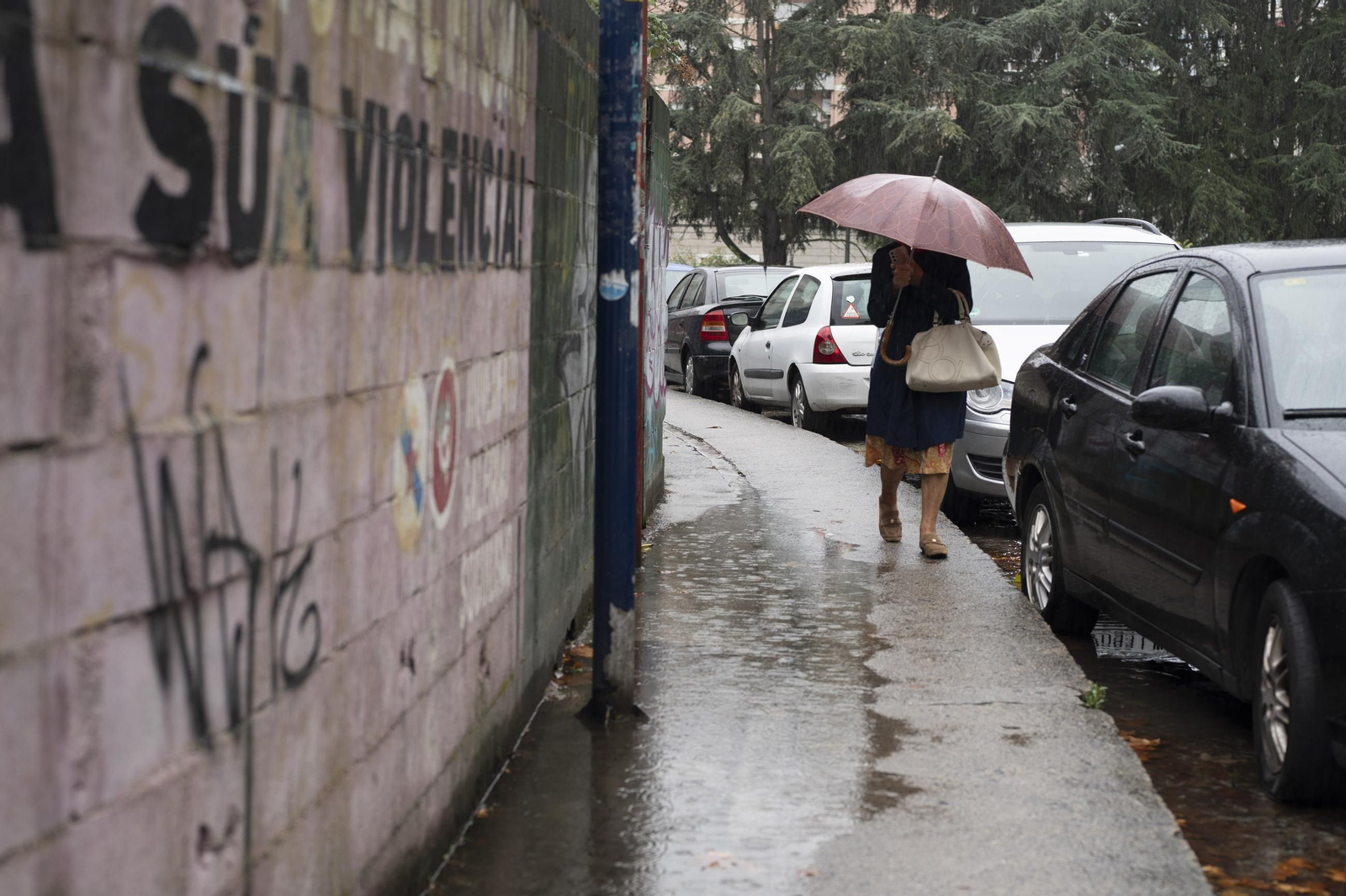 Galería | Otra tarde de agosto pasada por agua en Ourense