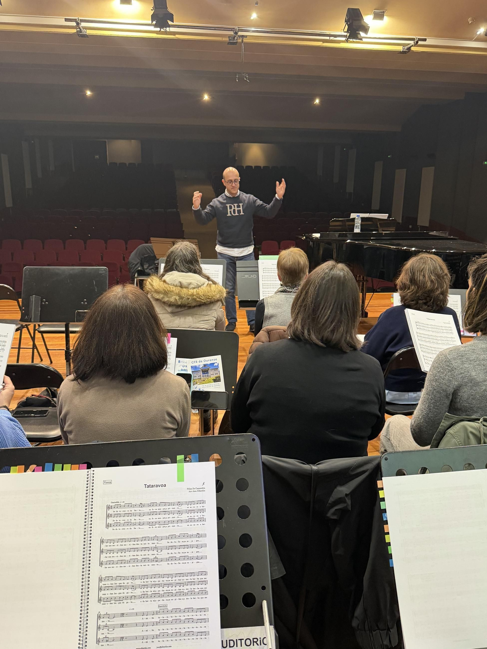 Formación sobre canto coral do CFR Ourense