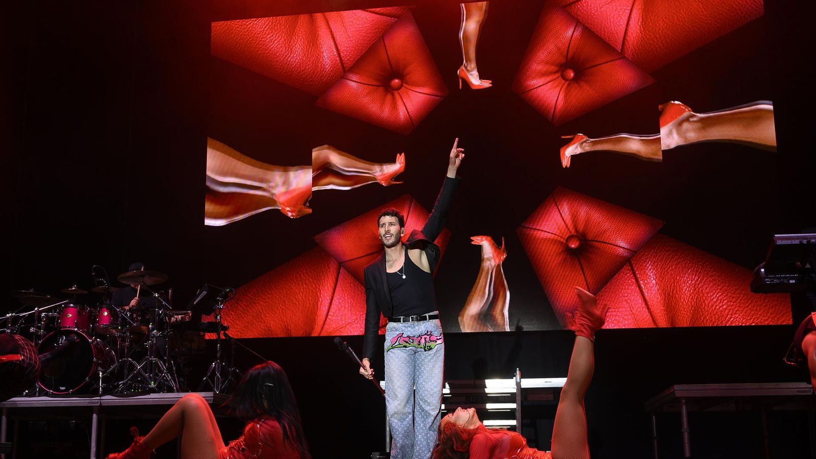 Sebastián Yatra, durante un concierto este verano en España. // EFE