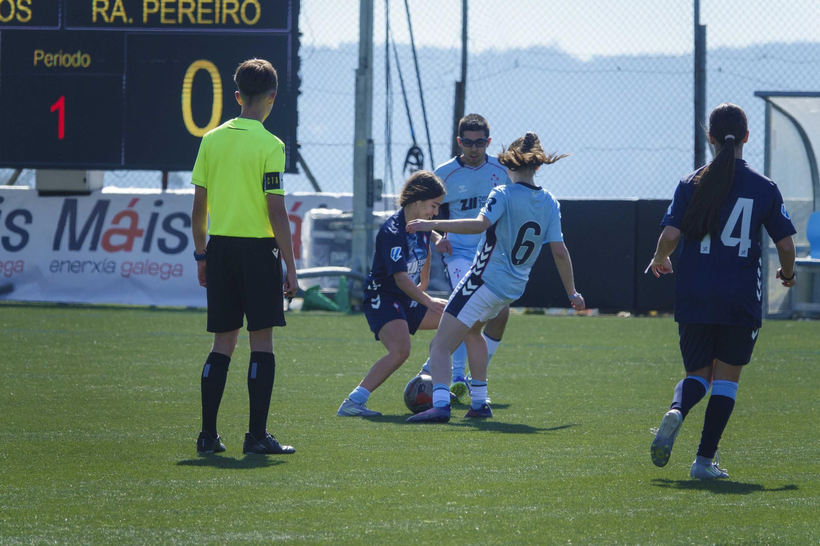 Galería | El fútbol femenino se cita en A Madroa para la II Copa Máis Enerxía