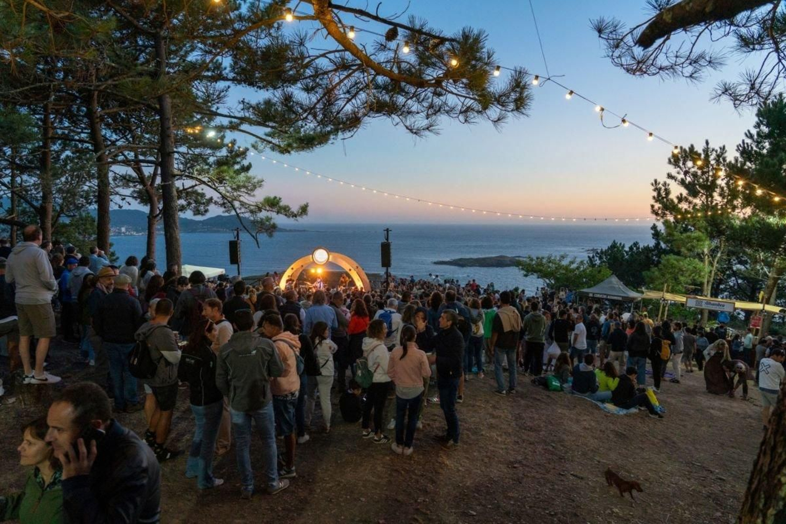 Un concierto en el mirador de Monteferro.
