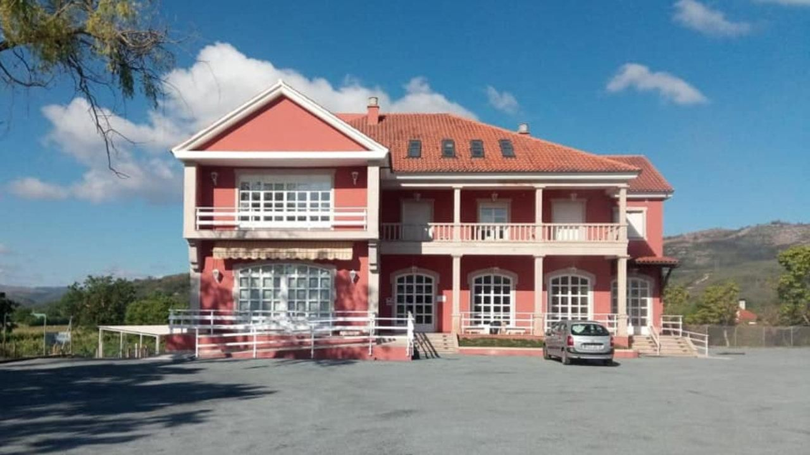 Residencia de Val de Monterrei.