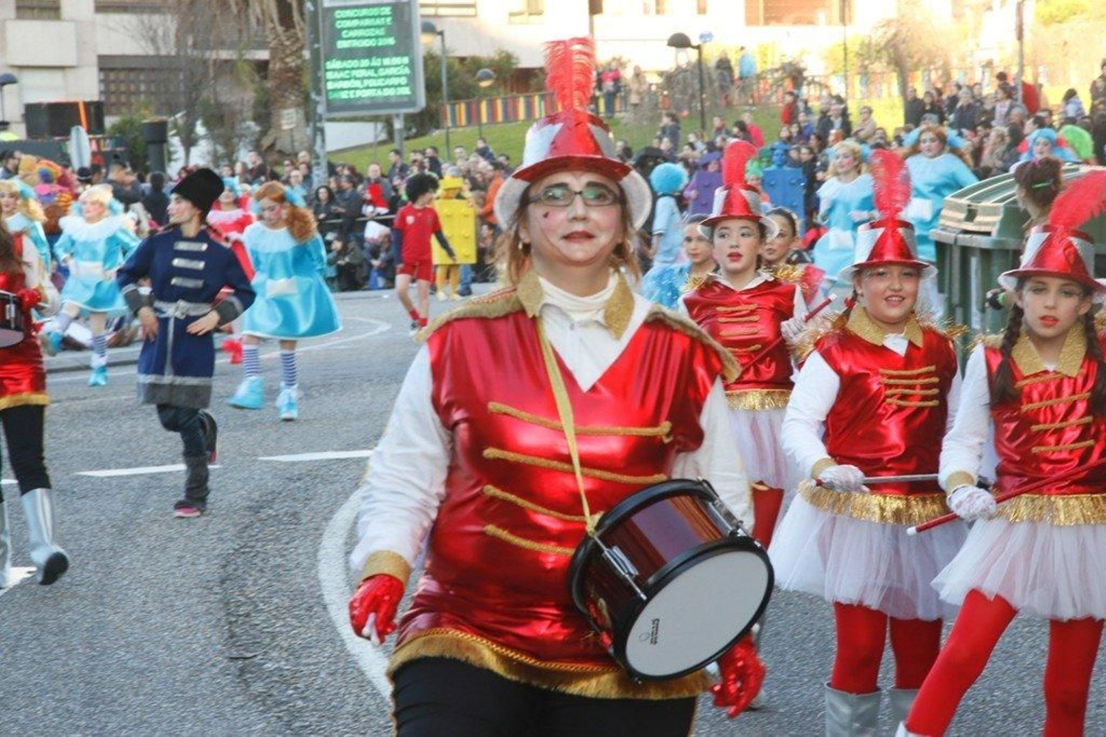 Desfile de carrozas del Carnaval Foto JV Landín 087