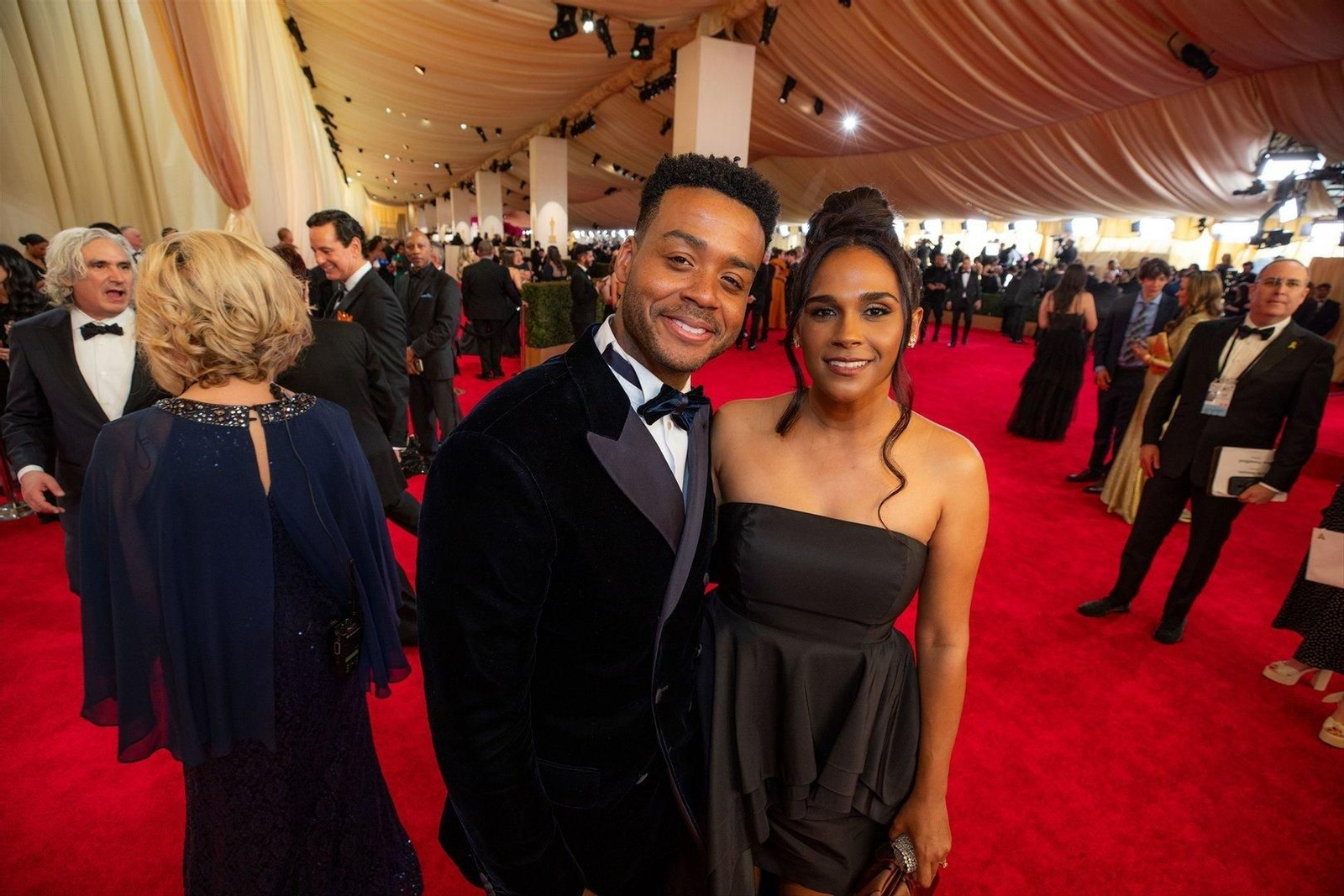 Kris Bowers y Briana Nicole Henry.