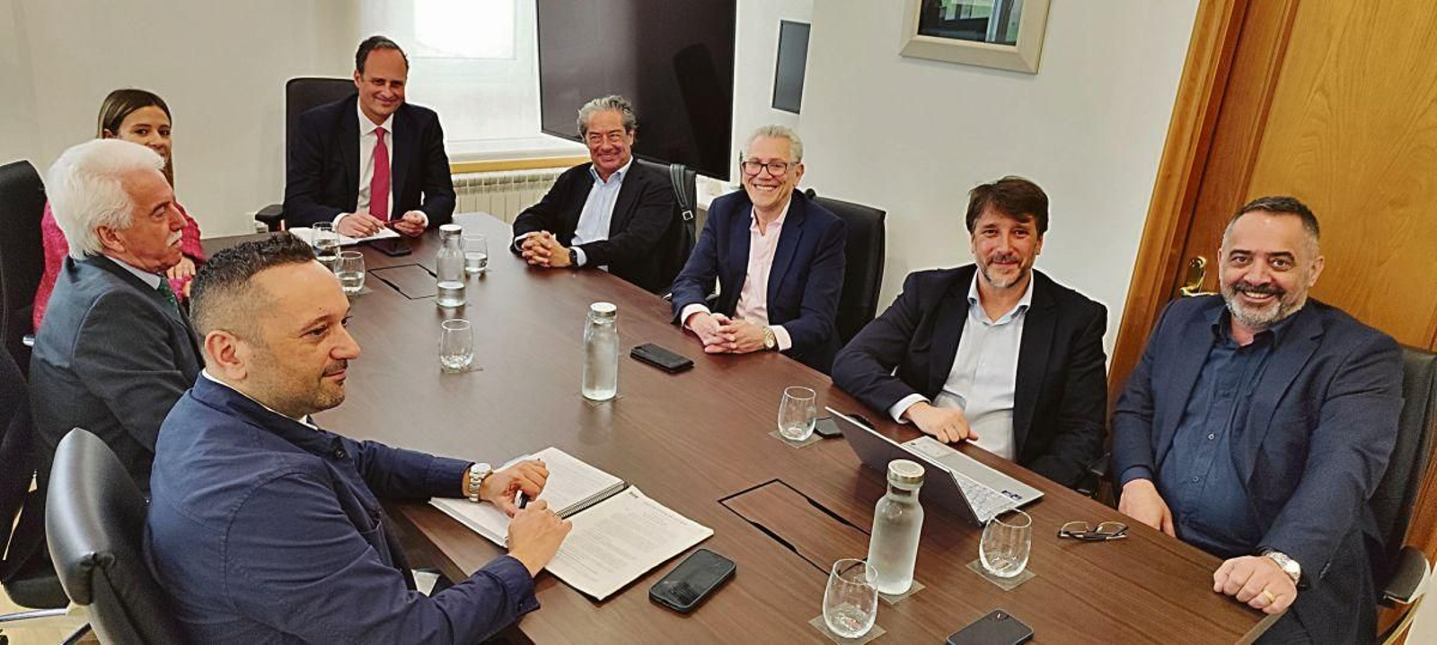 Carlos Botana, en la primera reunión con la nueva Federación de Usuarios.