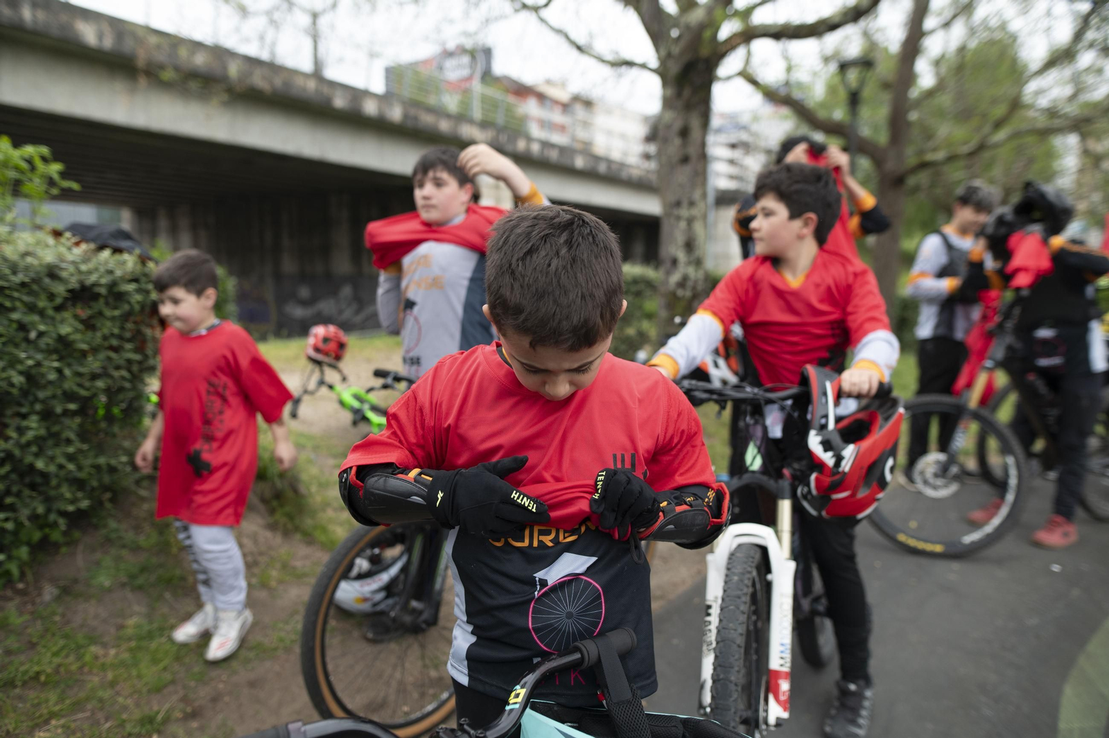 Galería | +Deporte La Región impulsa el pumptrack en Ourense de la mano de Maese Riders