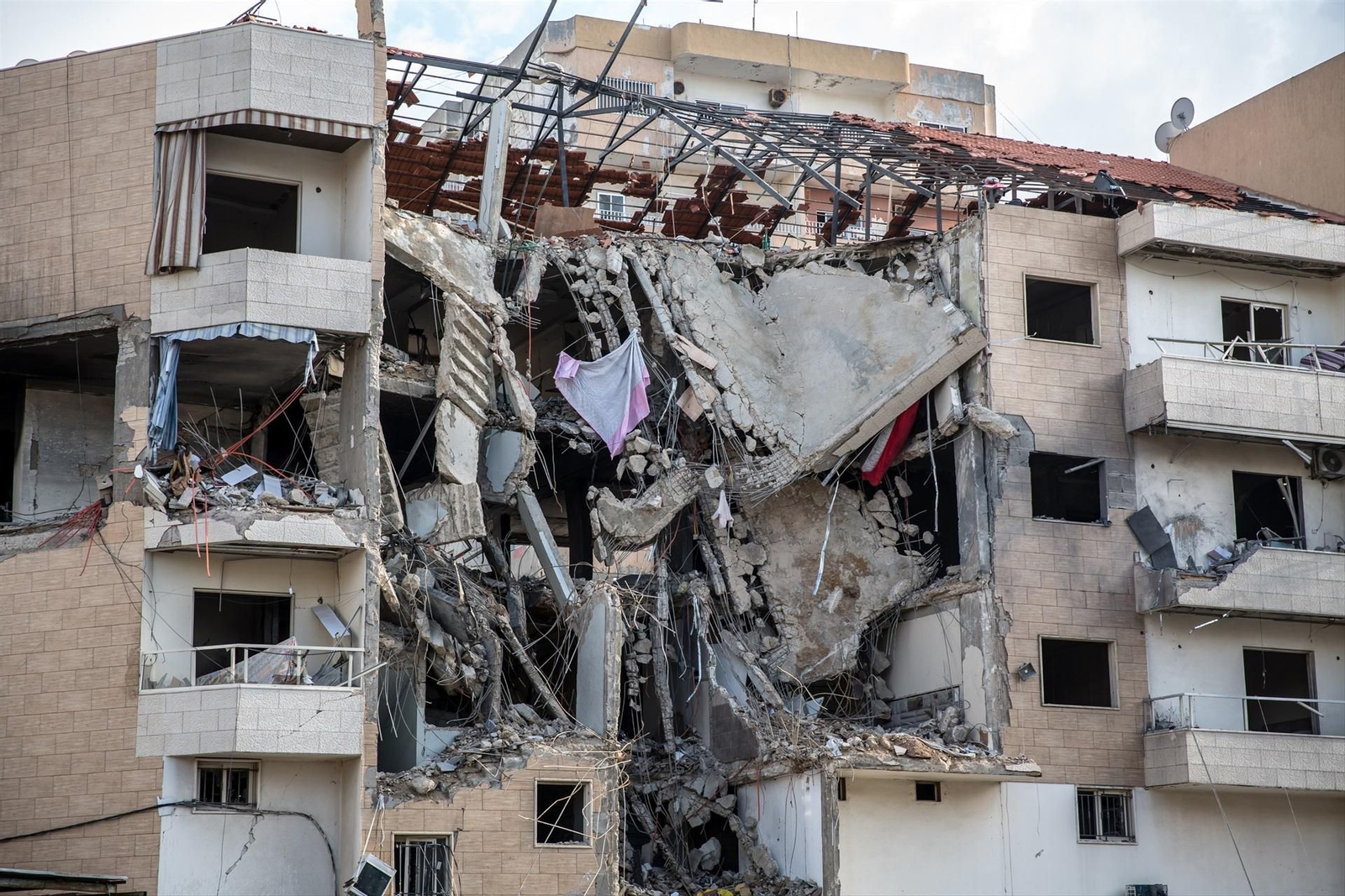 Un edificio en Líbano dañado por los ataques.
