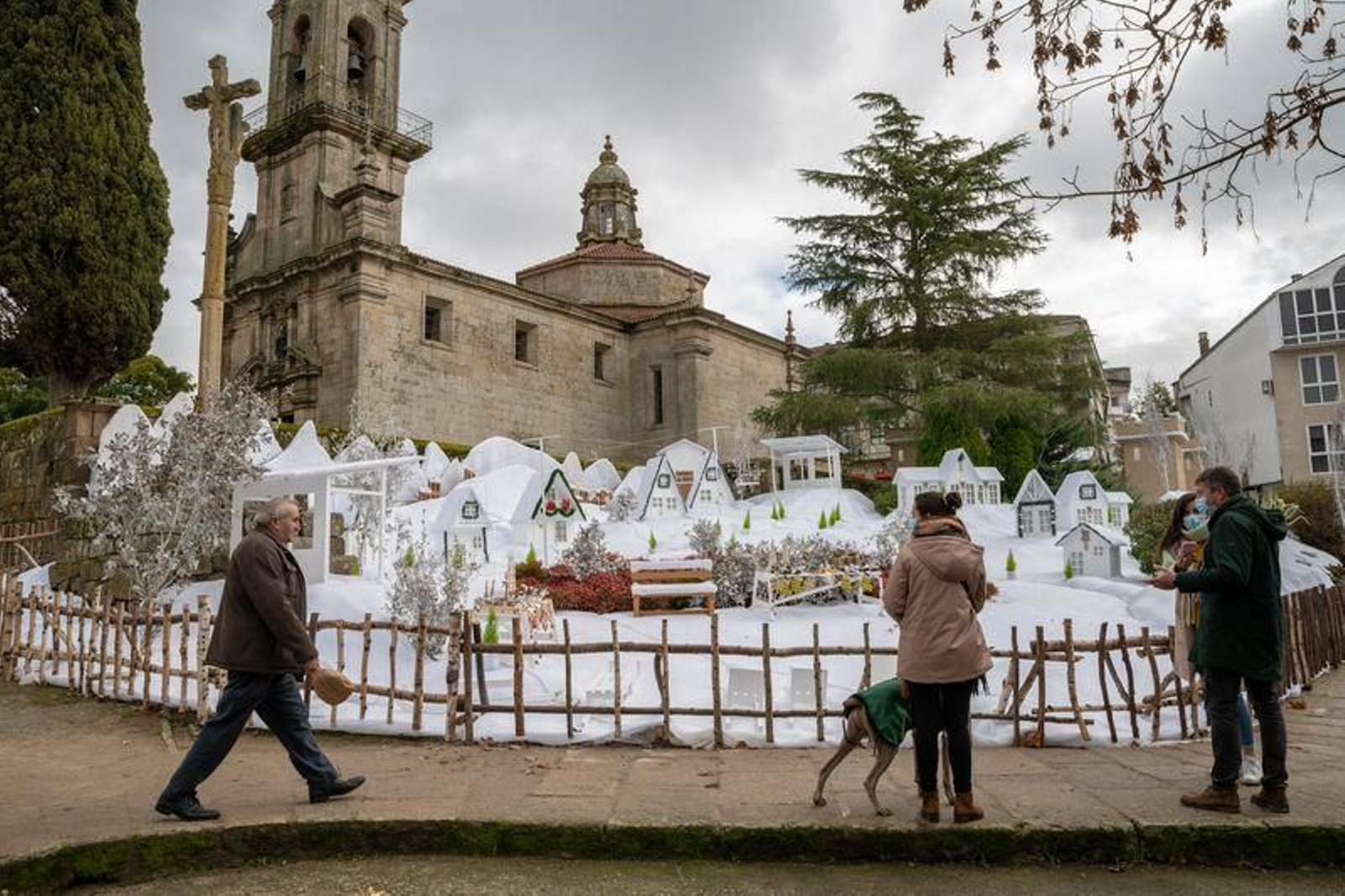 La decoración navideña en Allariz (ÓSCAR PINAL)