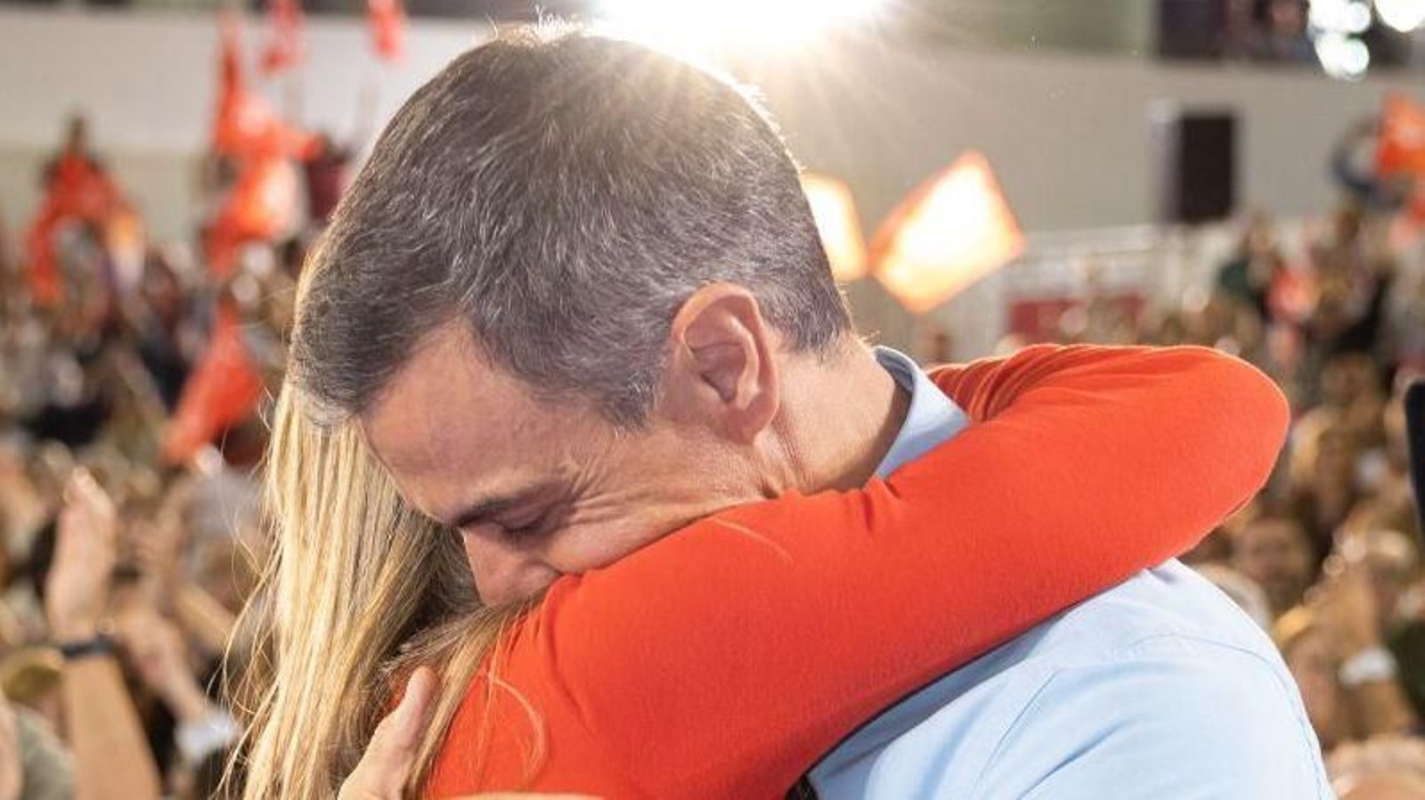 El presidente del Gobierno, Pedro Sánchez, y su esposa Begoña Gómez.