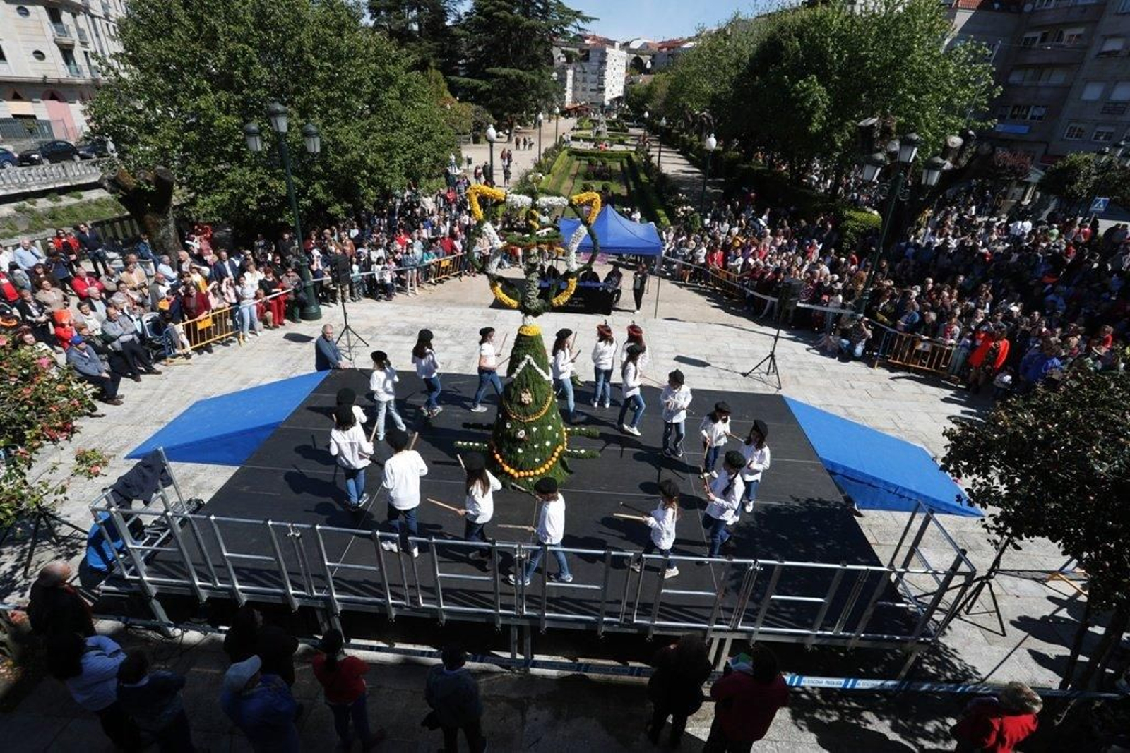 Os Maios en Redondela 2