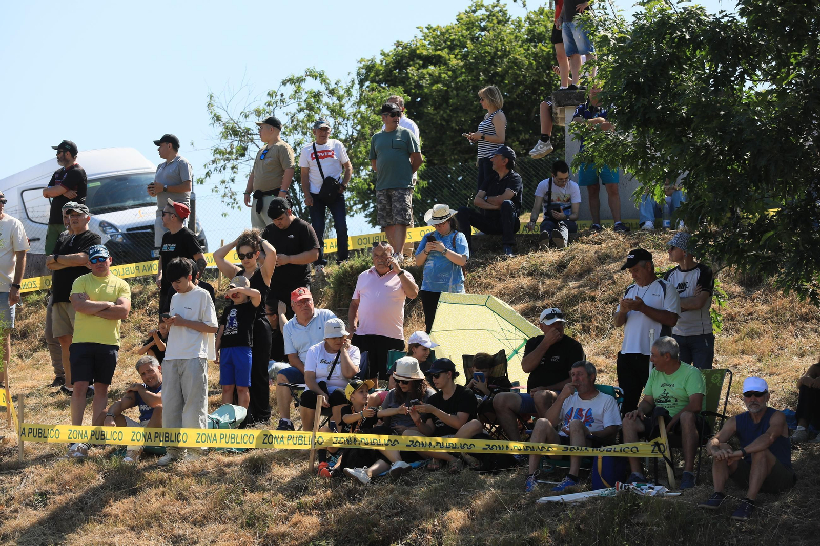 Galería | El público disfruta del Rally de Ourense en el tramo Cartelle-Toén, en fotos