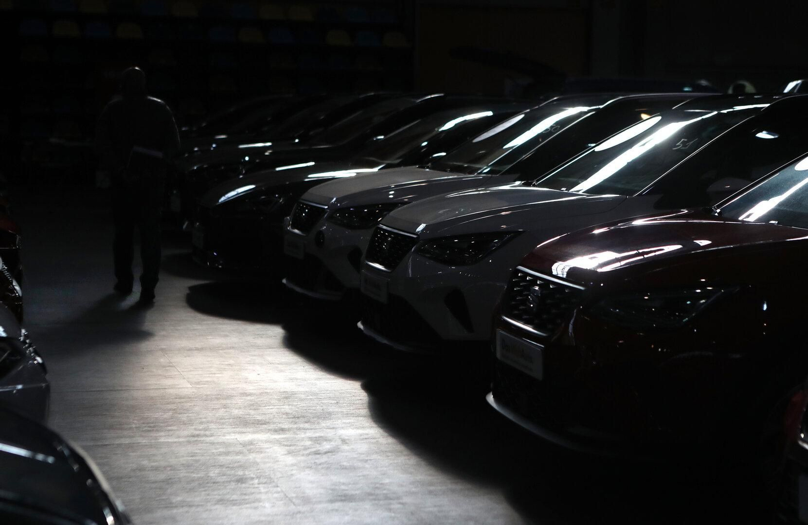 Segunda jornada del Salón del Automovil en Expourense, especial coches de ocasión.