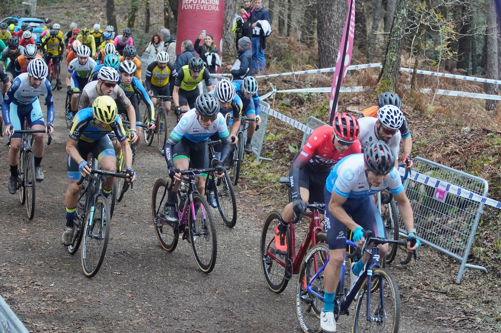 Ciclocross en Ponteareas.