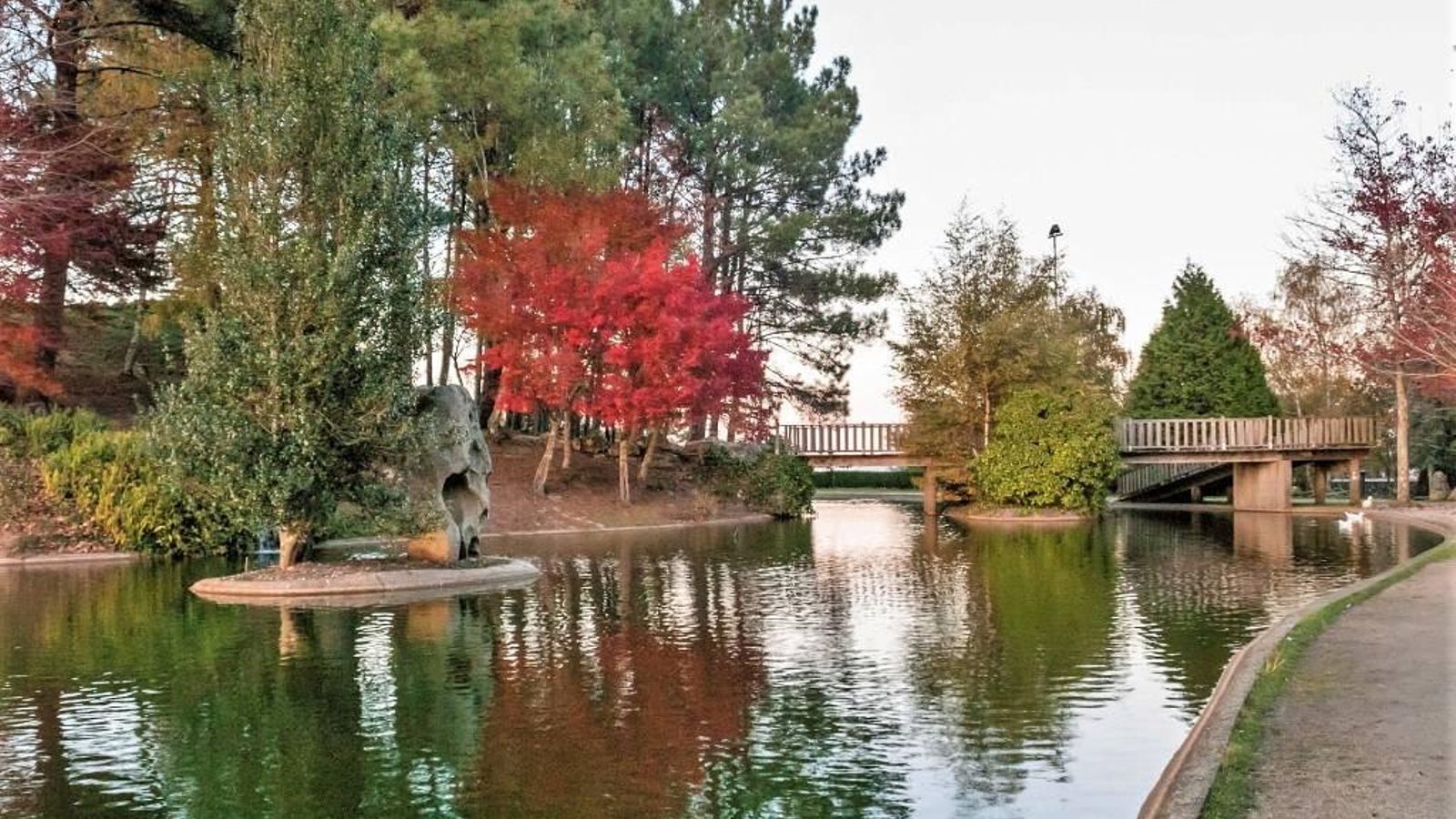 Tres lugares espectaculares donde ver las últimas puestas de sol del verano en Vigo.