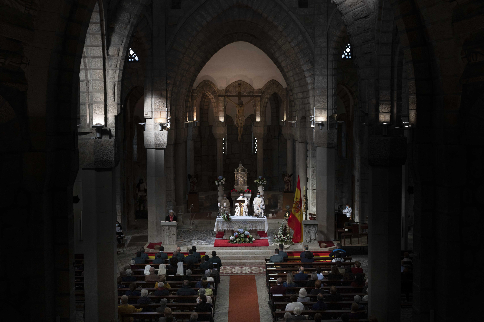 Misa en la iglesia de A Veracruz en Carballiño (archivo)// Fotos Martiño Pinal