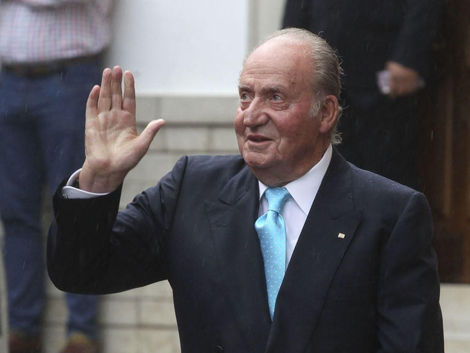 El rey emérito Juan Carlos I a la salida de un acto.