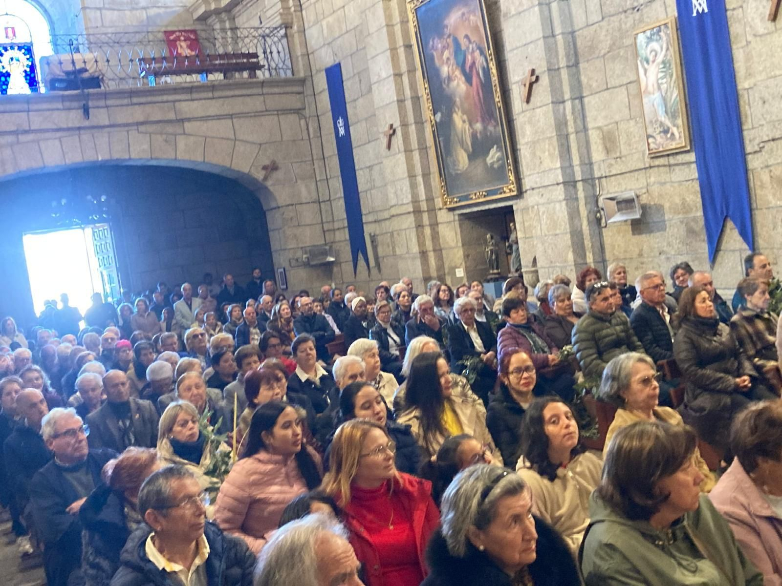Galería | La Semana Santa de Castro Caldelas, una oportunidad para descubrir la Galicia interior