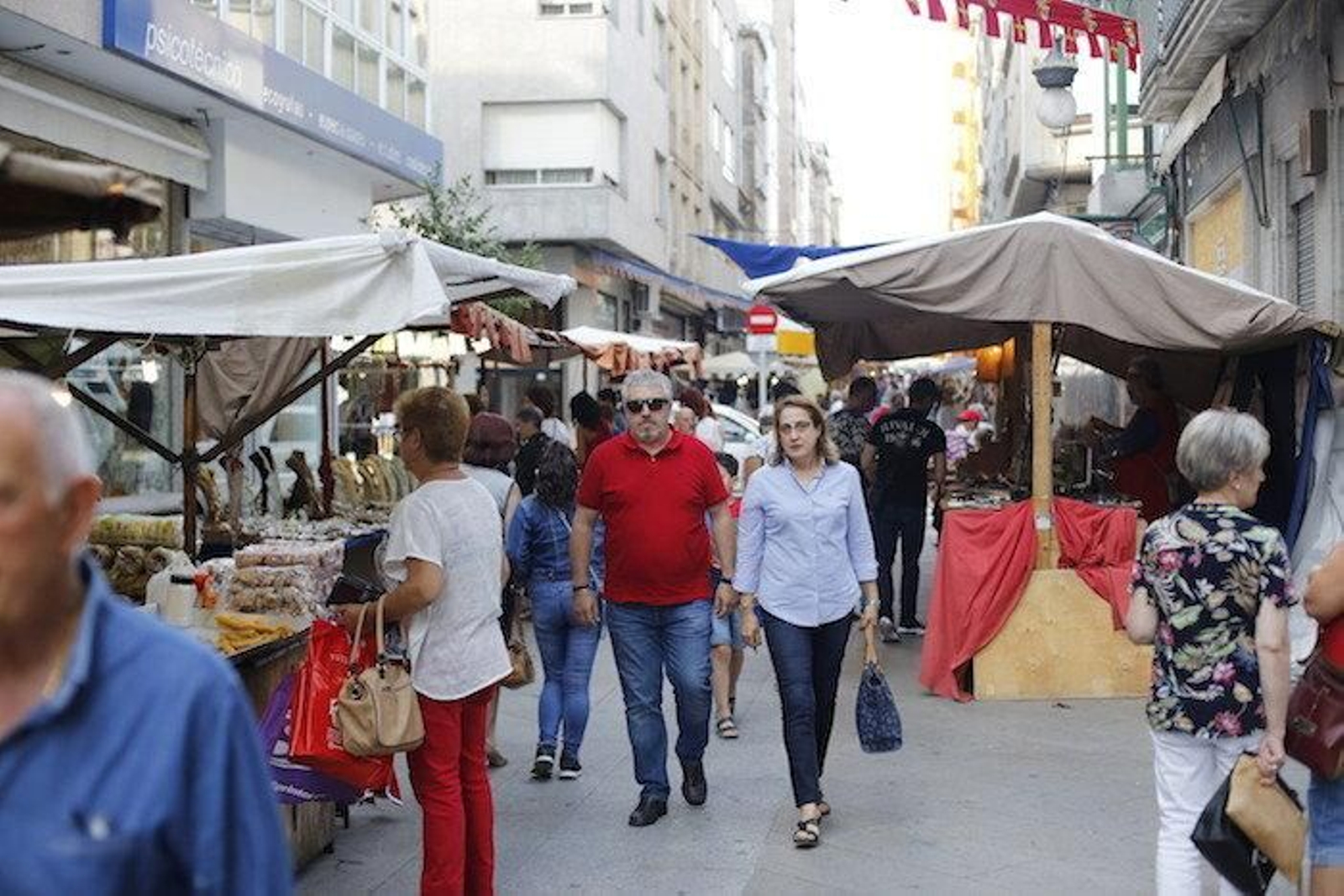 El mercado ofrece productos artesanales de todo tipo.