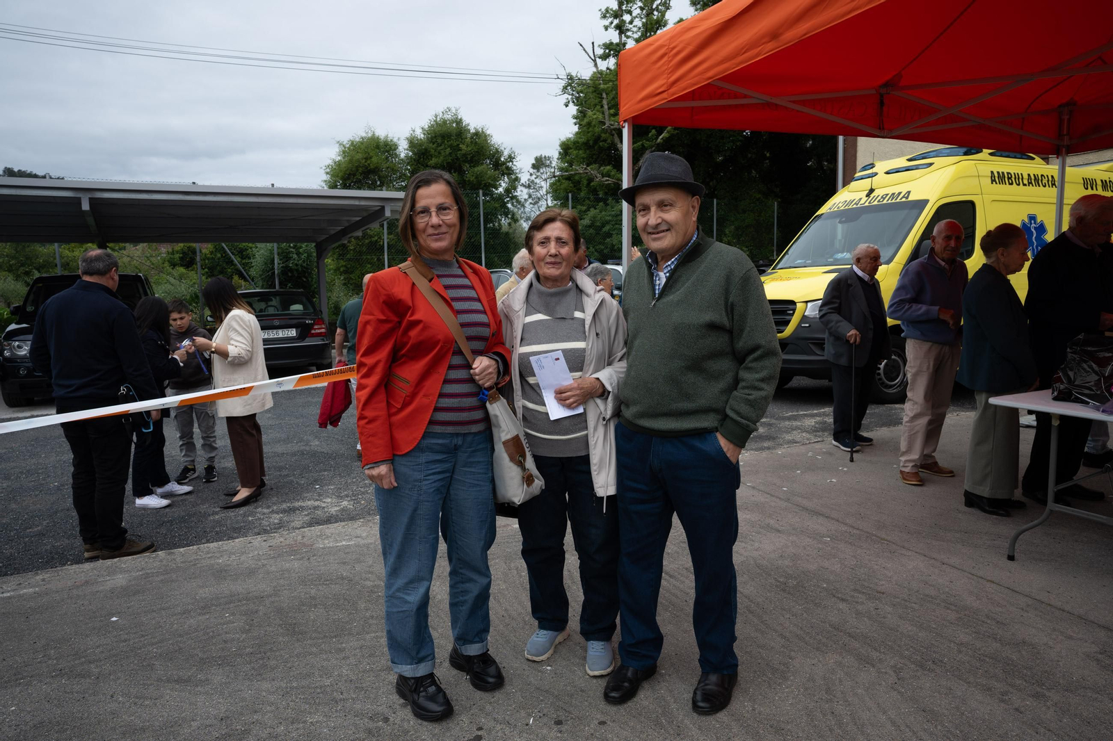 Galería |  Castrelo de Miño celebró la V Festa do Maior con música, misa y paparota