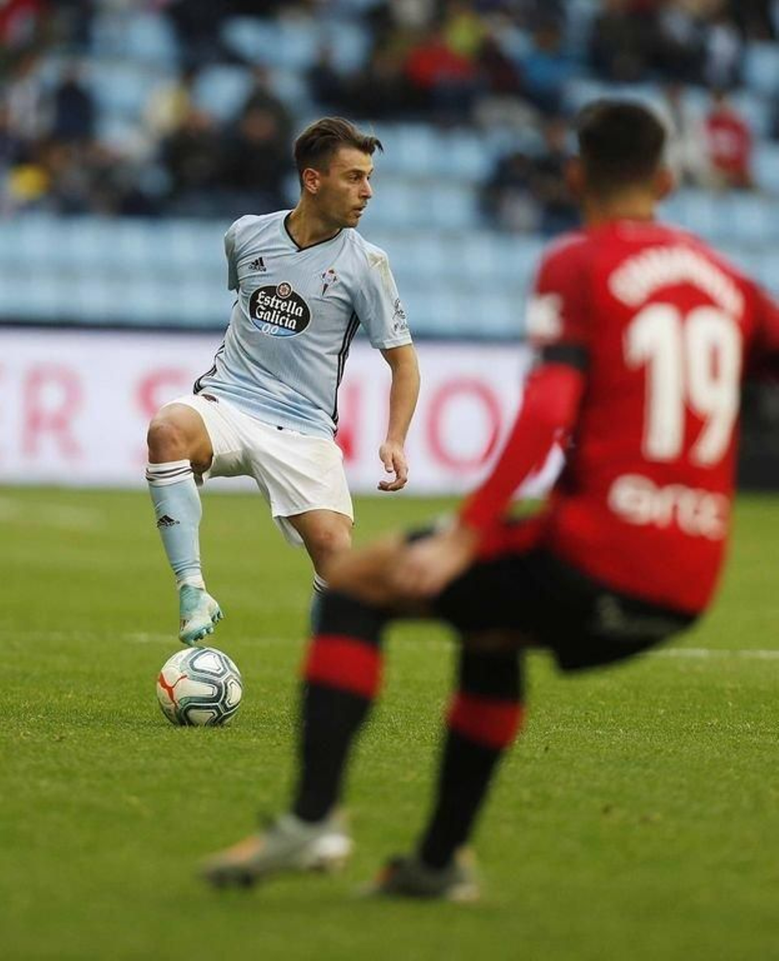 Kevin Vázquez rindió a buen nivel en la vuelta a la titularidad.